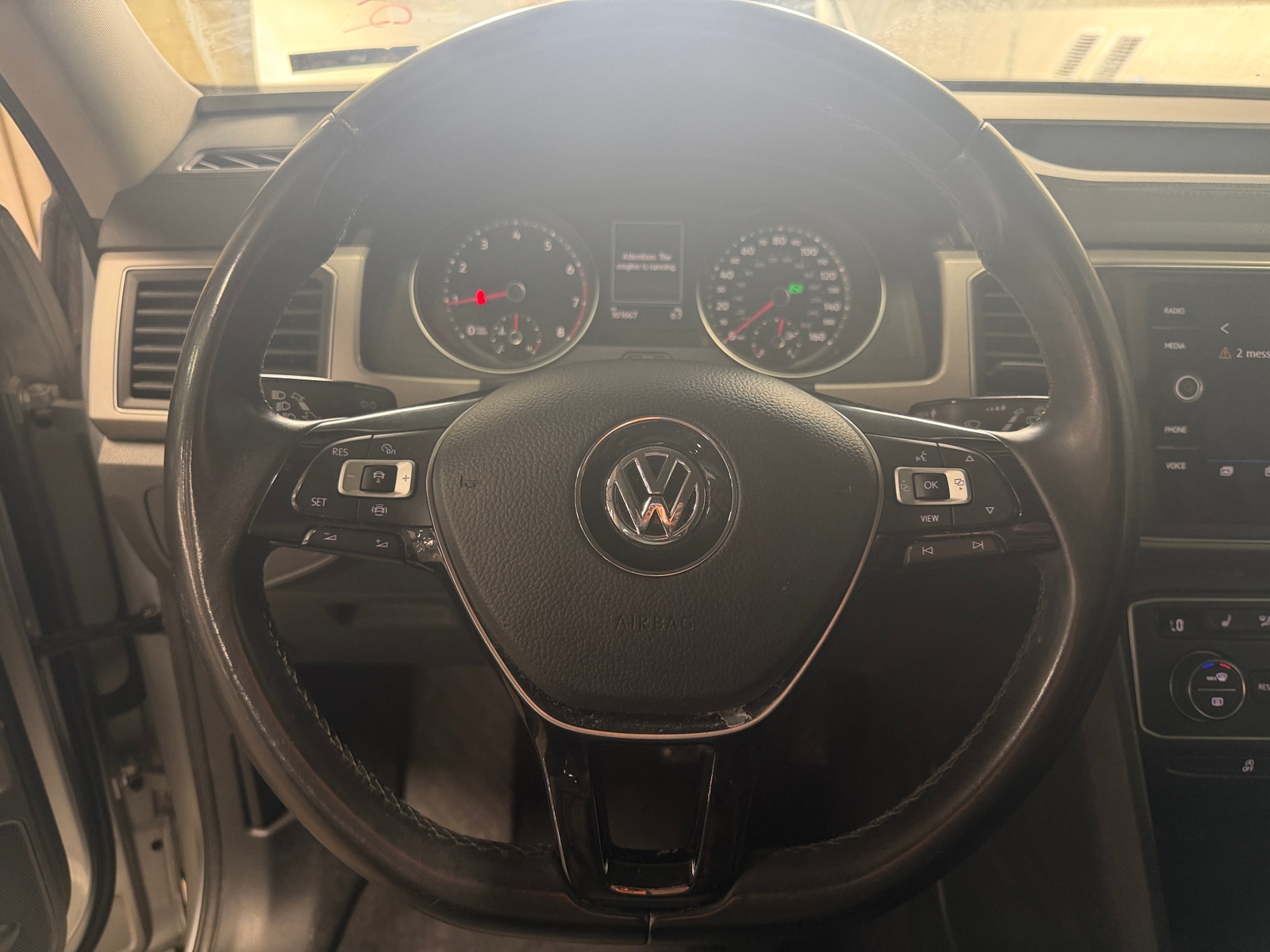 Thumbnail: 2019 Volkswagen Atlas - 4