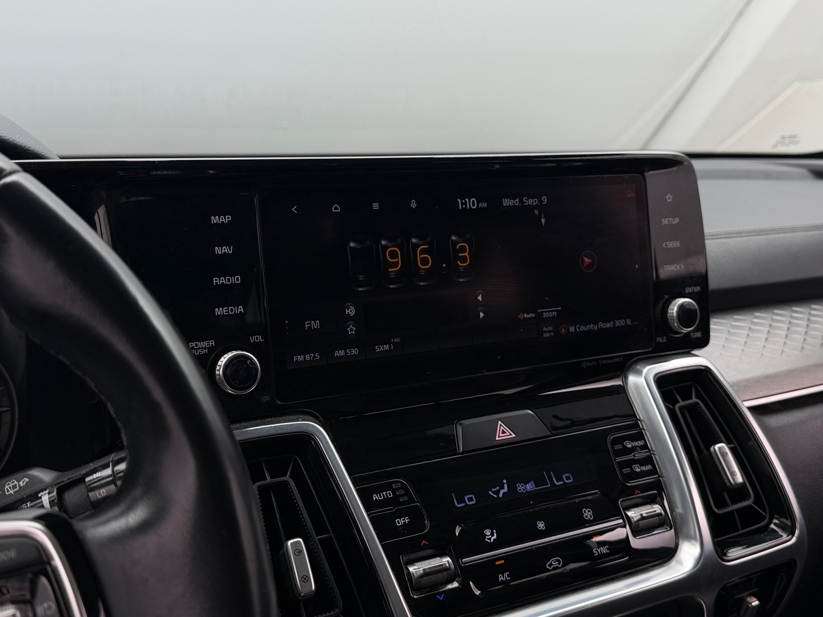 Thumbnail: 2021 Kia Sorento - 3