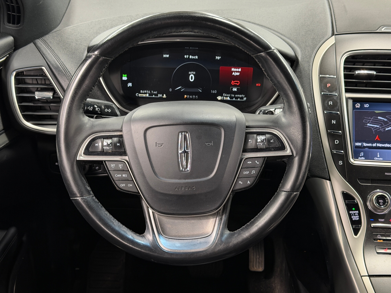 Thumbnail: 2019 Lincoln Nautilus - 4