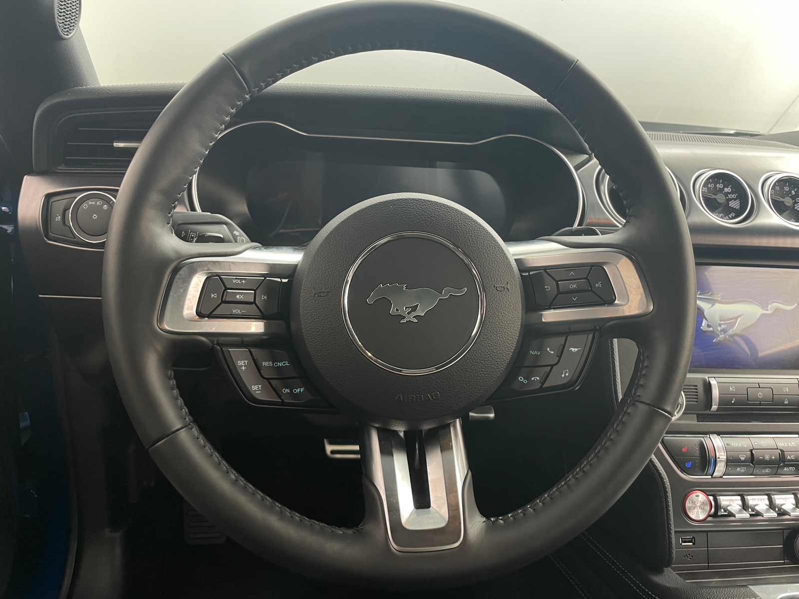 Thumbnail: 2021 Ford Mustang - 4