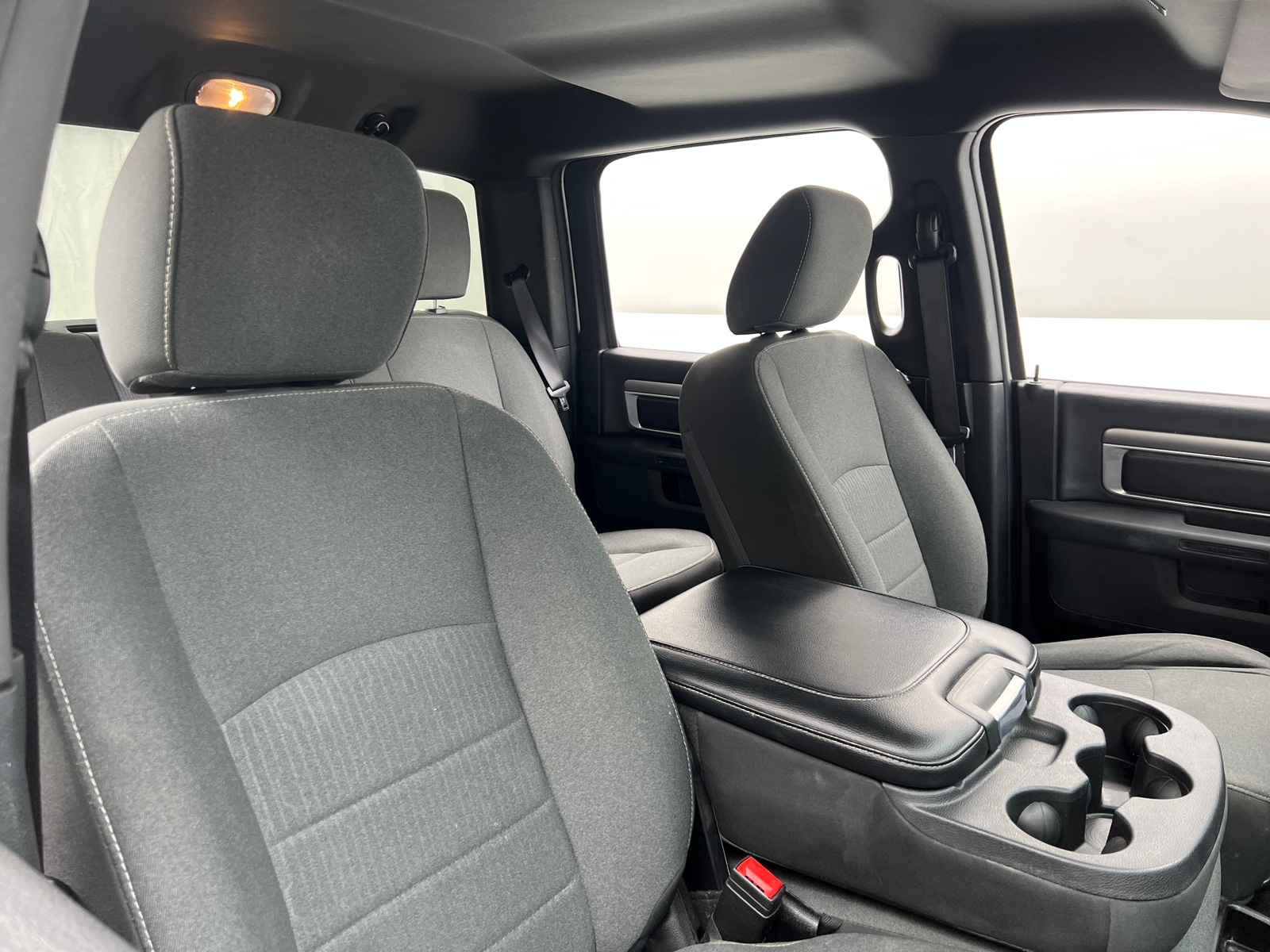 Thumbnail: 2024 RAM 1500 Classic - 2