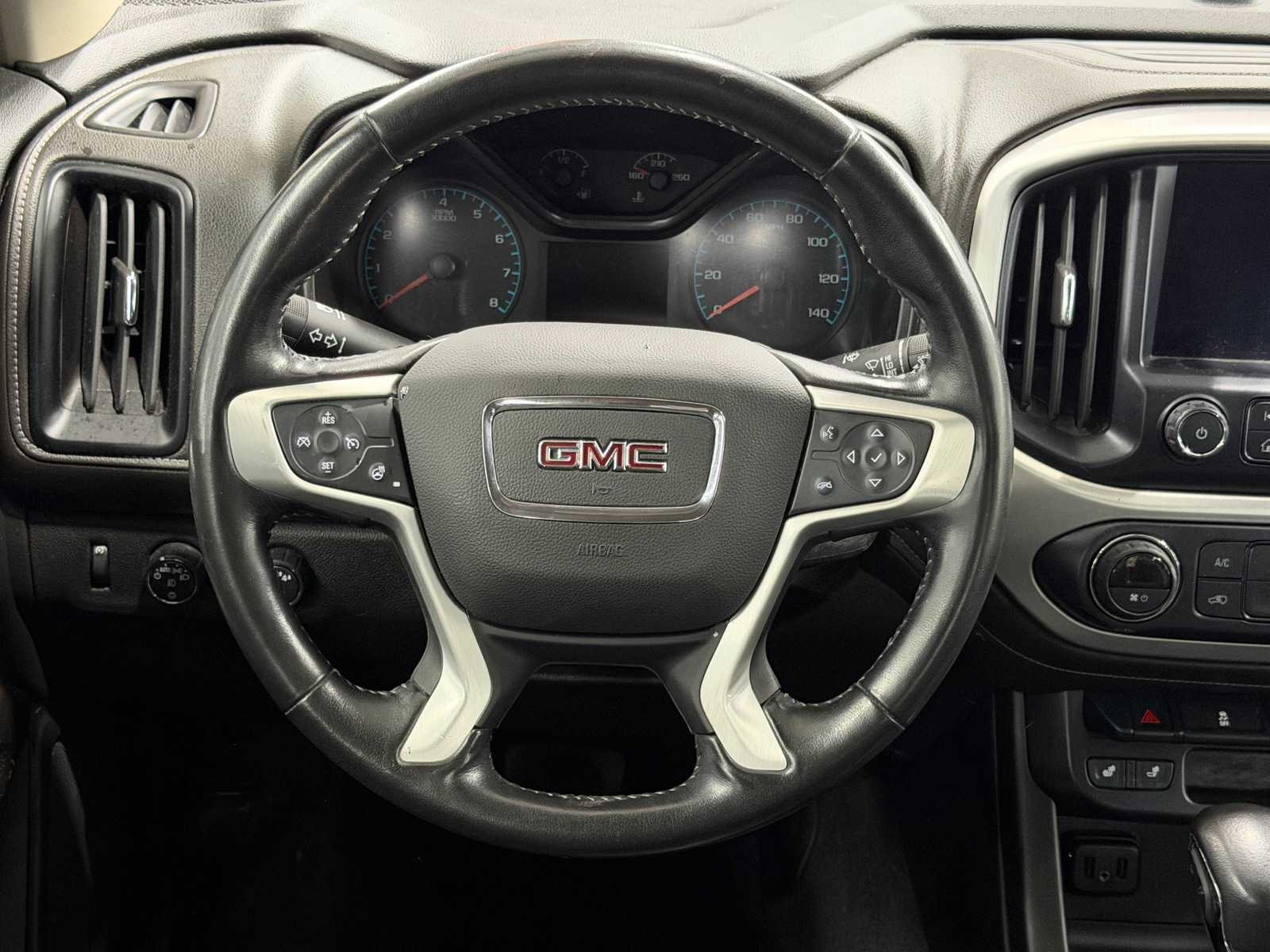 Thumbnail: 2022 GMC Canyon - 4
