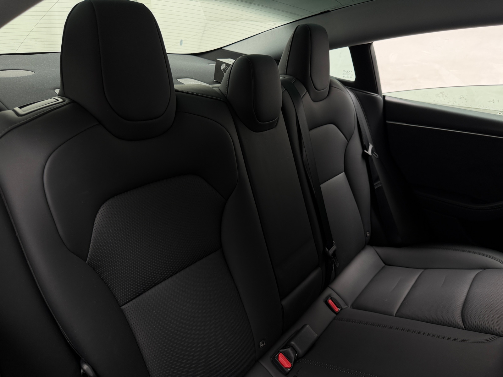 Thumbnail: 2025 Tesla Model 3 - 5