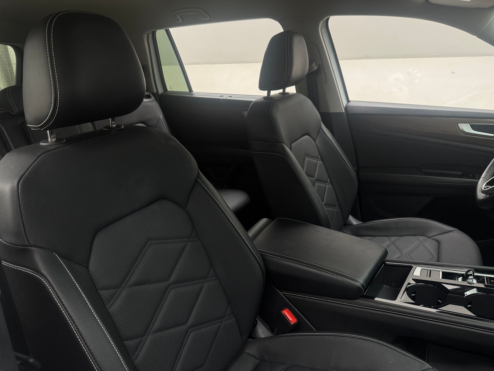 Thumbnail: 2025 Volkswagen Atlas - 2