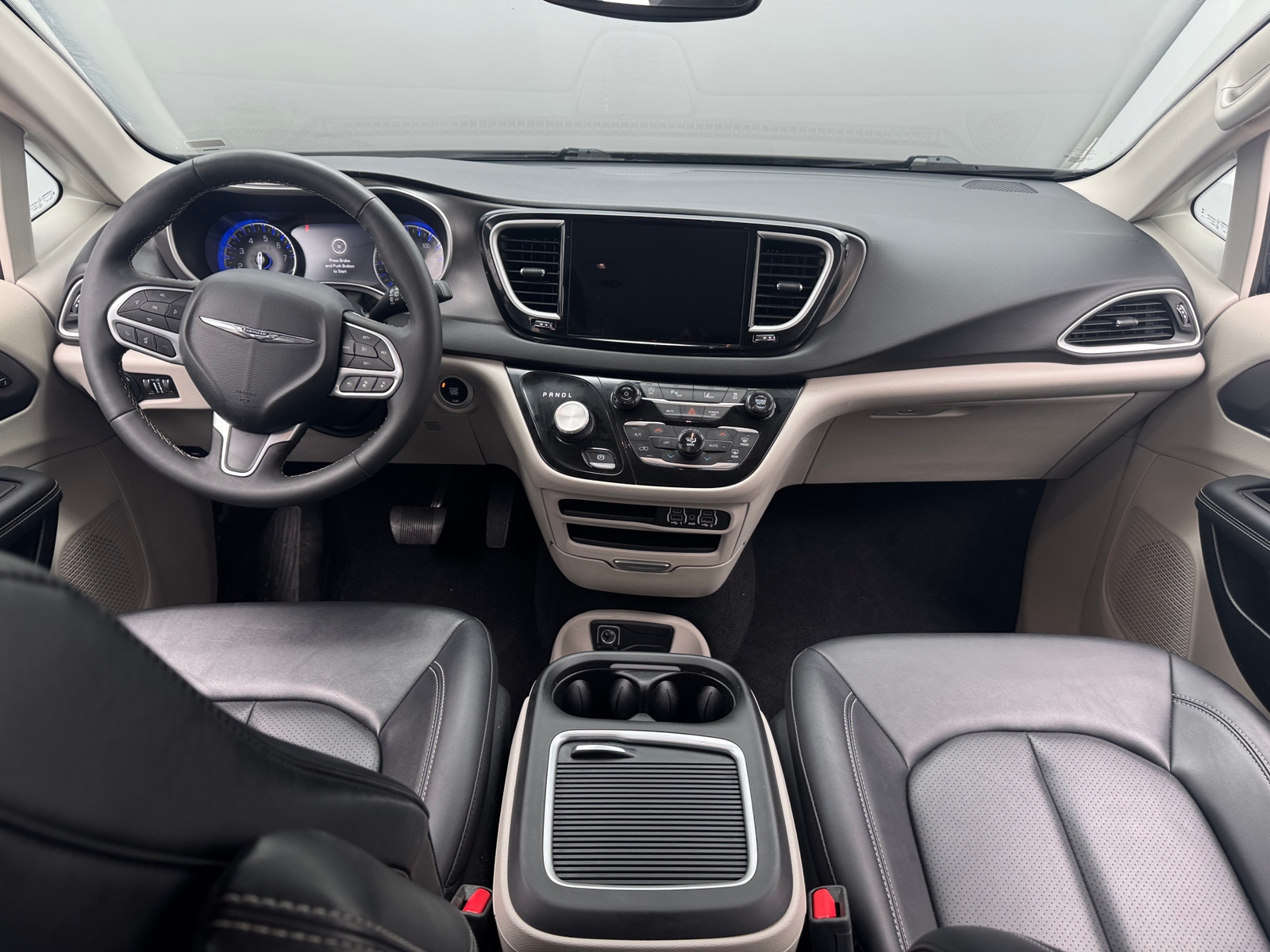 Thumbnail: 2024 Chrysler Pacifica - 2