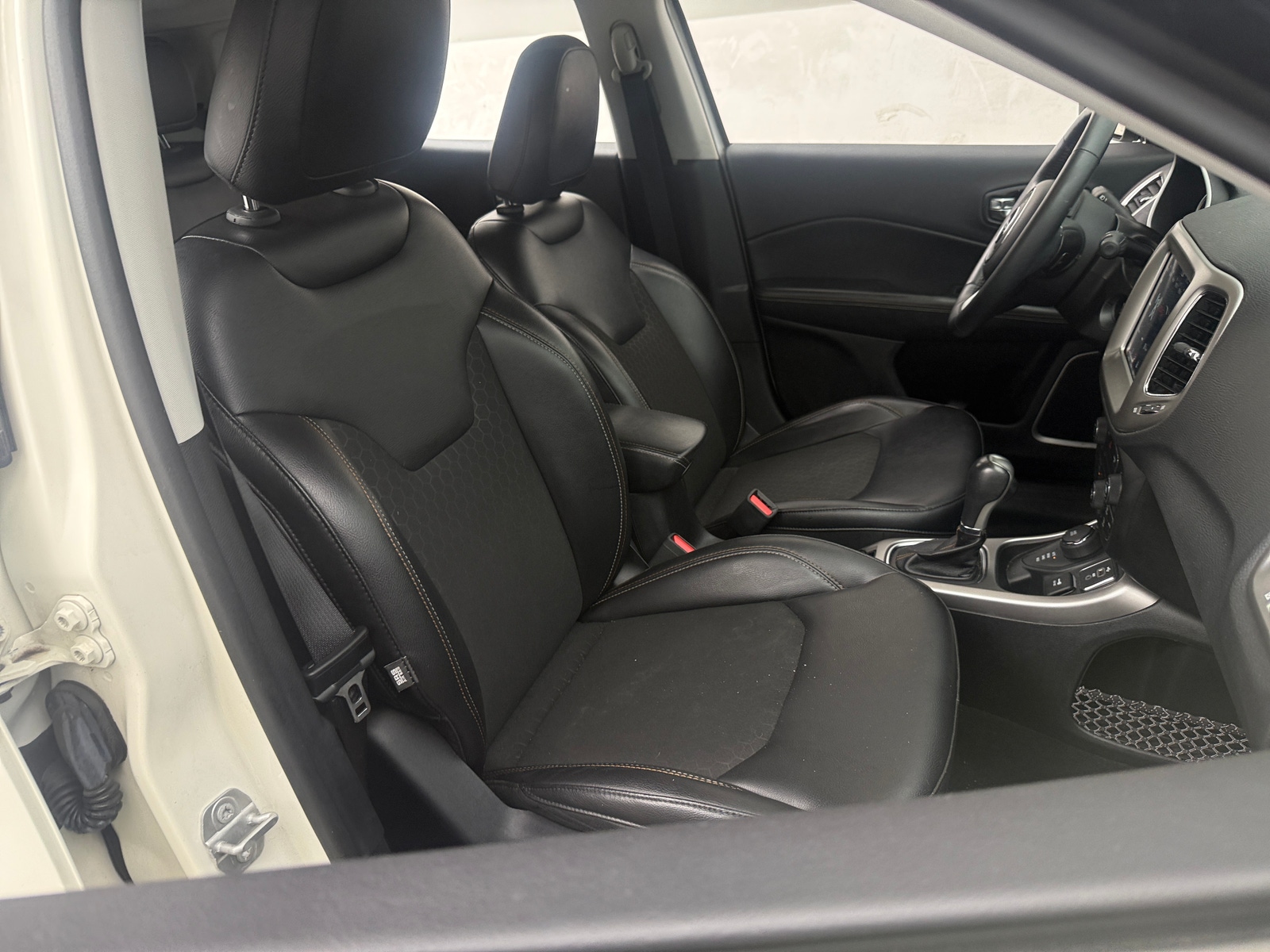 Thumbnail: 2018 Jeep Compass - 2