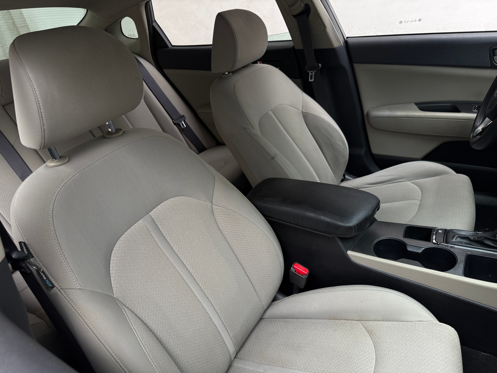 Thumbnail: 2016 Kia Optima - 2