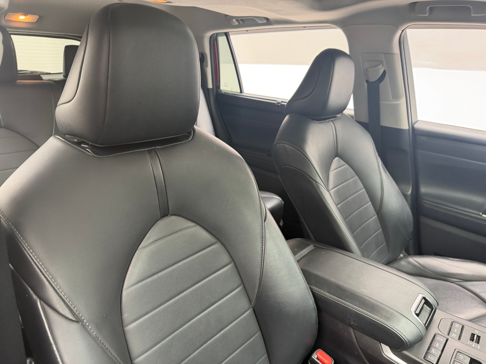 Thumbnail: 2021 Toyota Highlander - 2