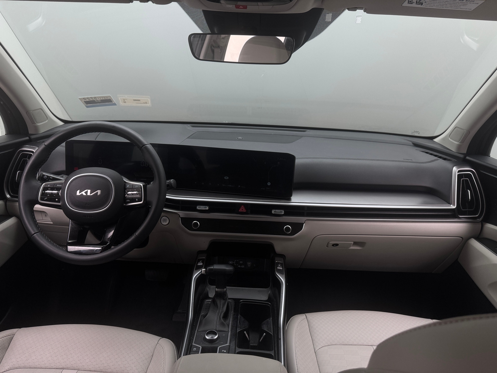 Thumbnail: 2024 Kia Sorento - 2