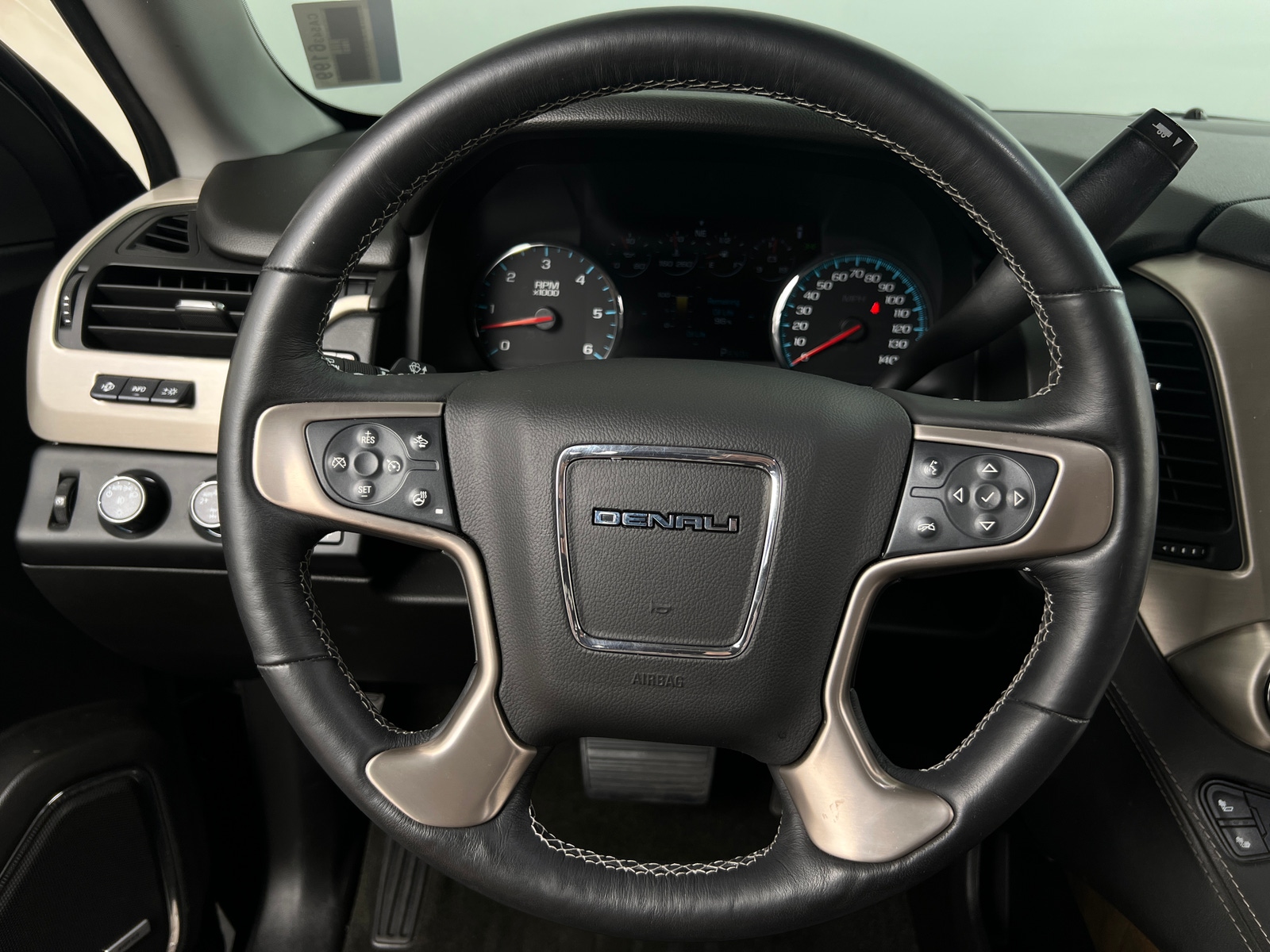 Thumbnail: 2018 GMC Yukon - 4