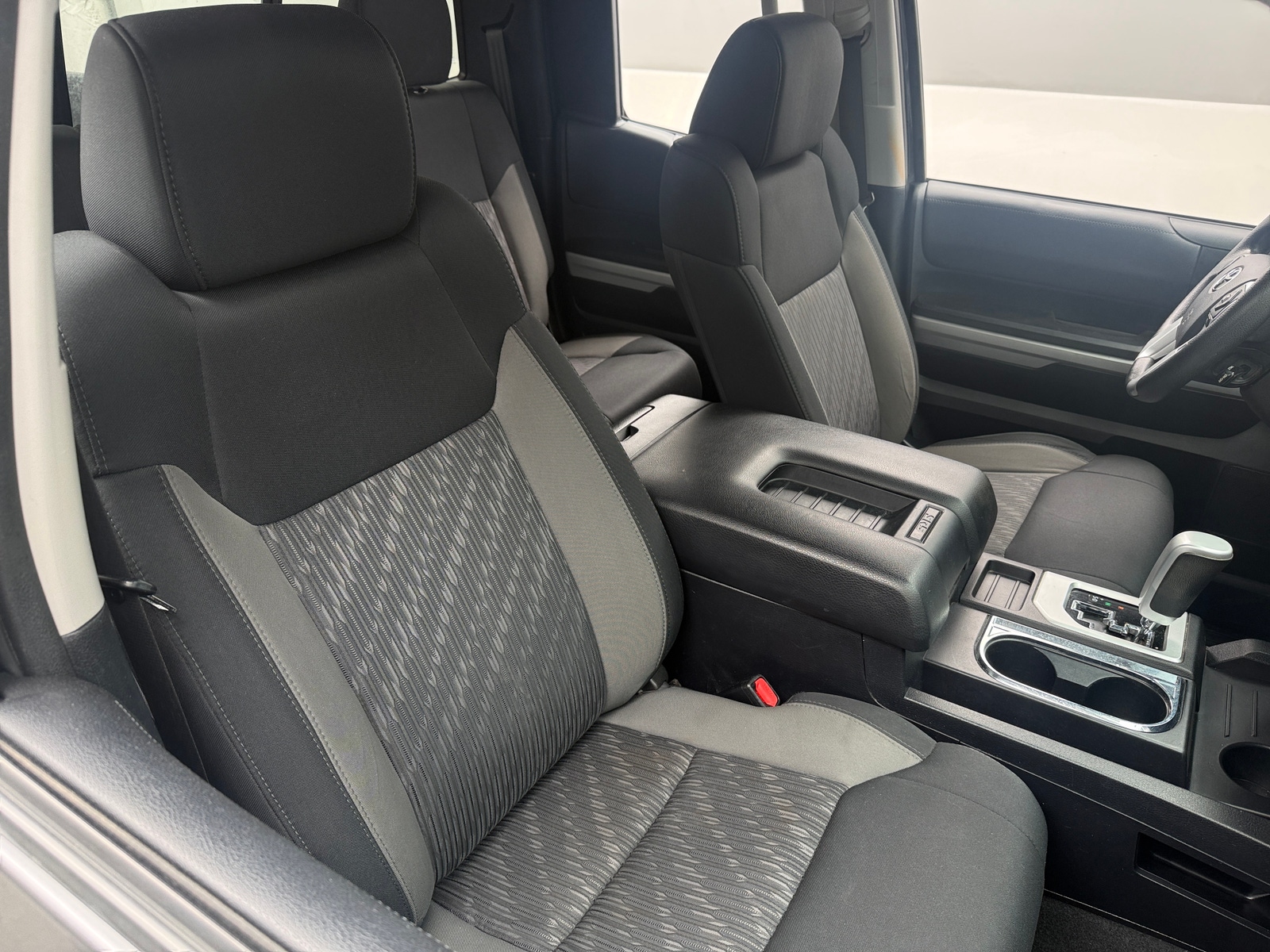 Thumbnail: 2018 Toyota Tundra - 2