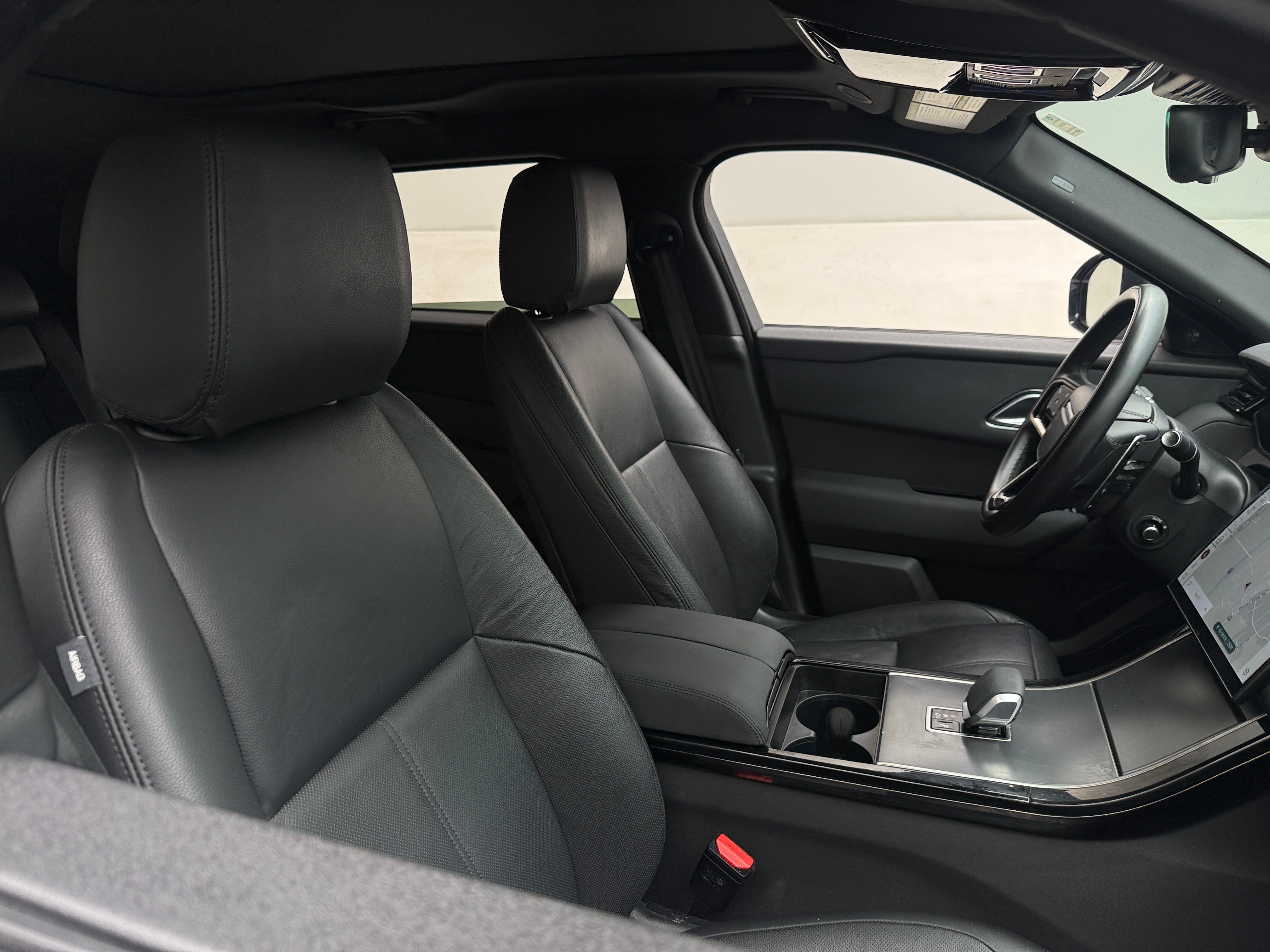 2025 Land Rover Range Rover Velar