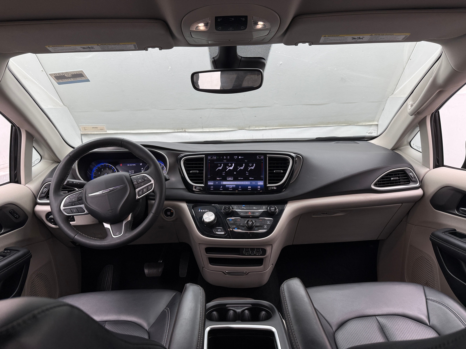 Thumbnail: 2024 Chrysler Pacifica - 2
