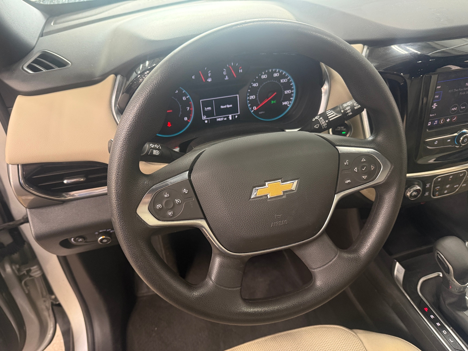 Thumbnail: 2022 Chevrolet Traverse - 5