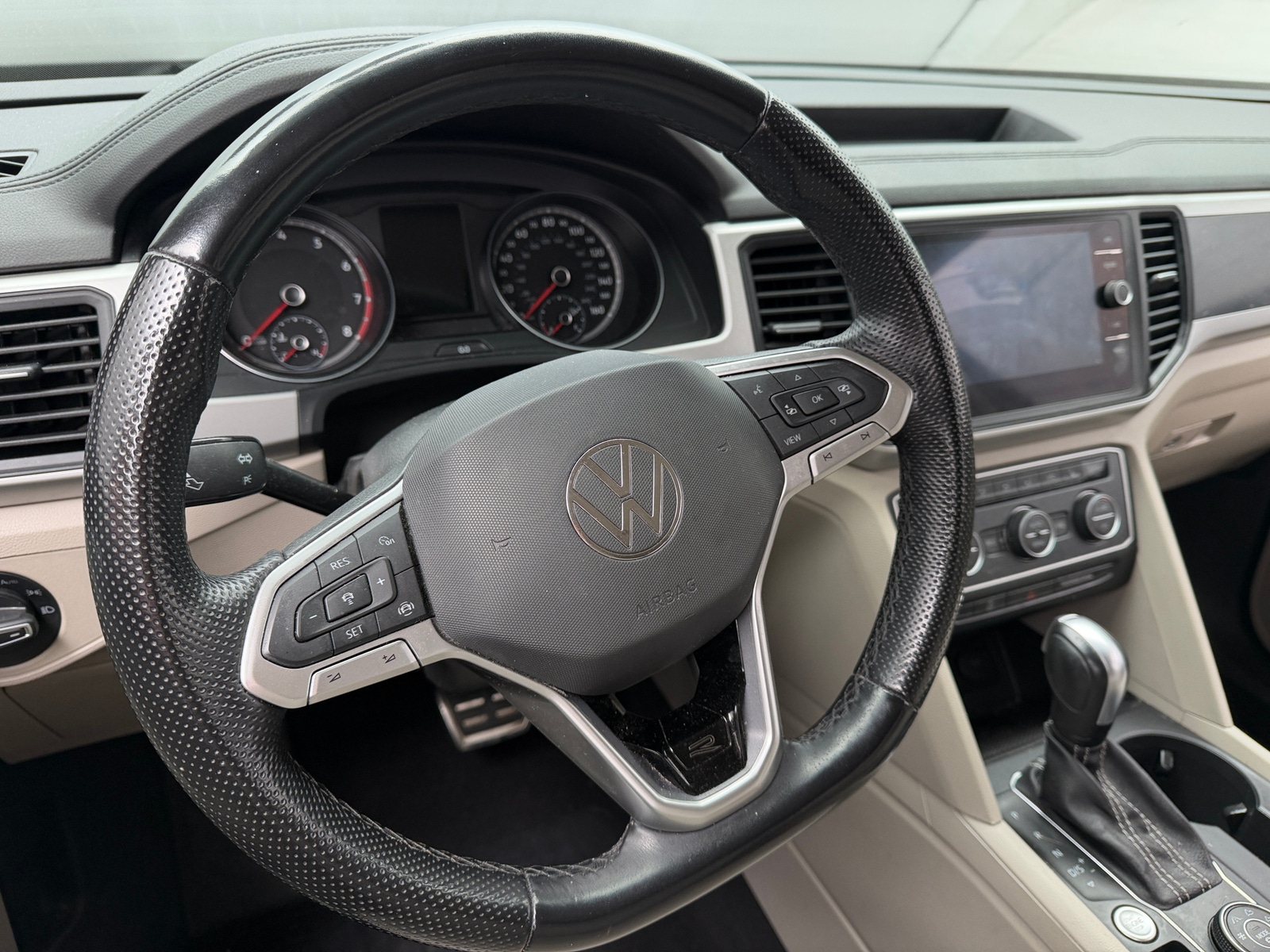 Thumbnail: 2021 Volkswagen Atlas - 4