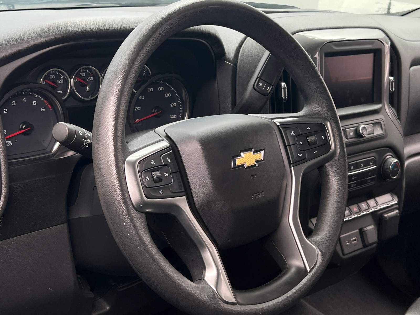 Thumbnail: 2021 Chevrolet Silverado 1500 - 5