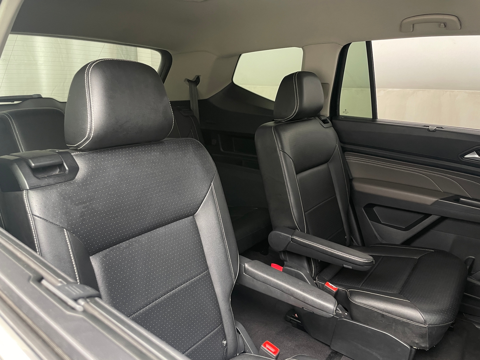 Thumbnail: 2021 Volkswagen Atlas - 5