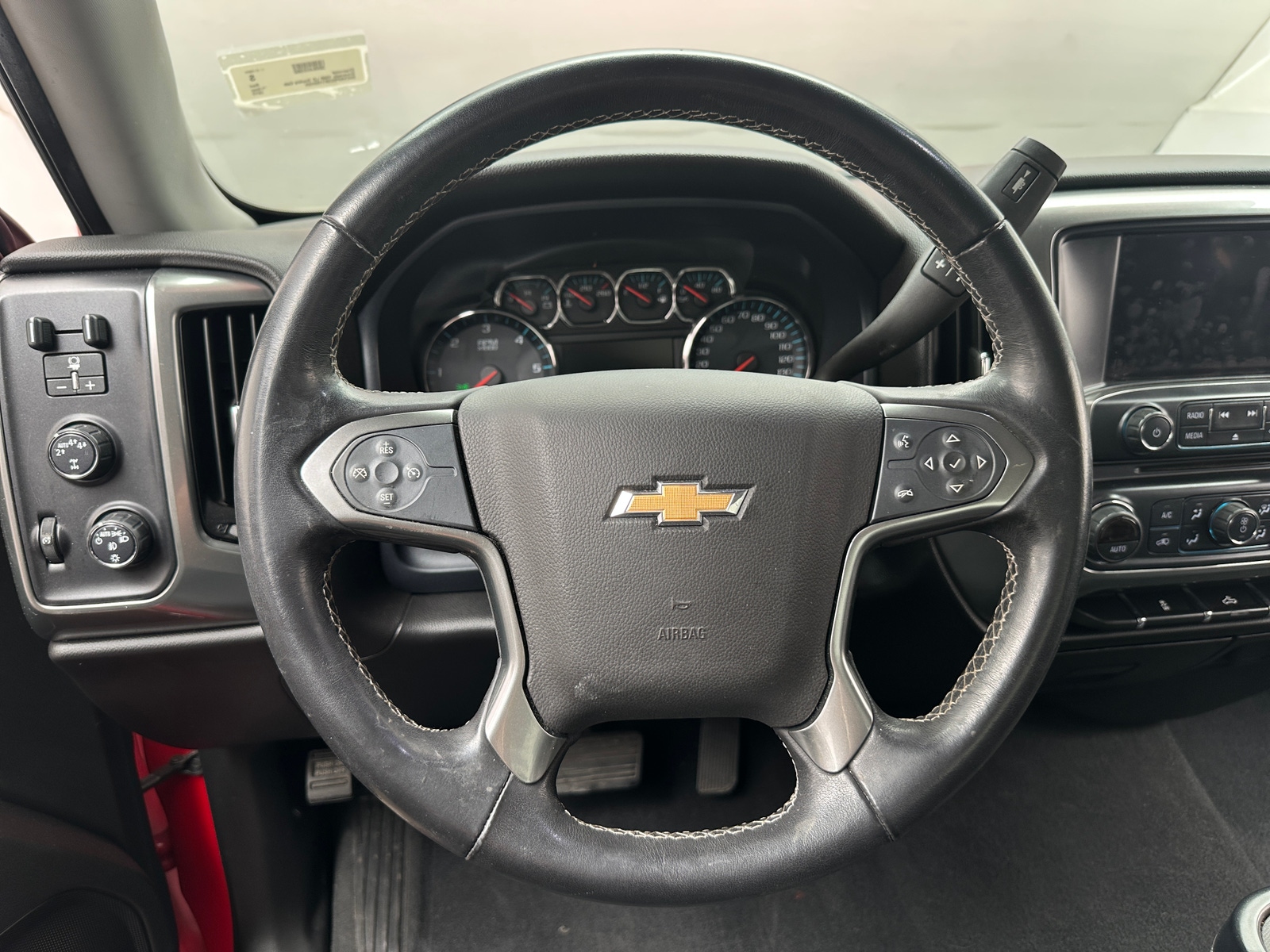 Thumbnail: 2019 Chevrolet Silverado 1500 - 5