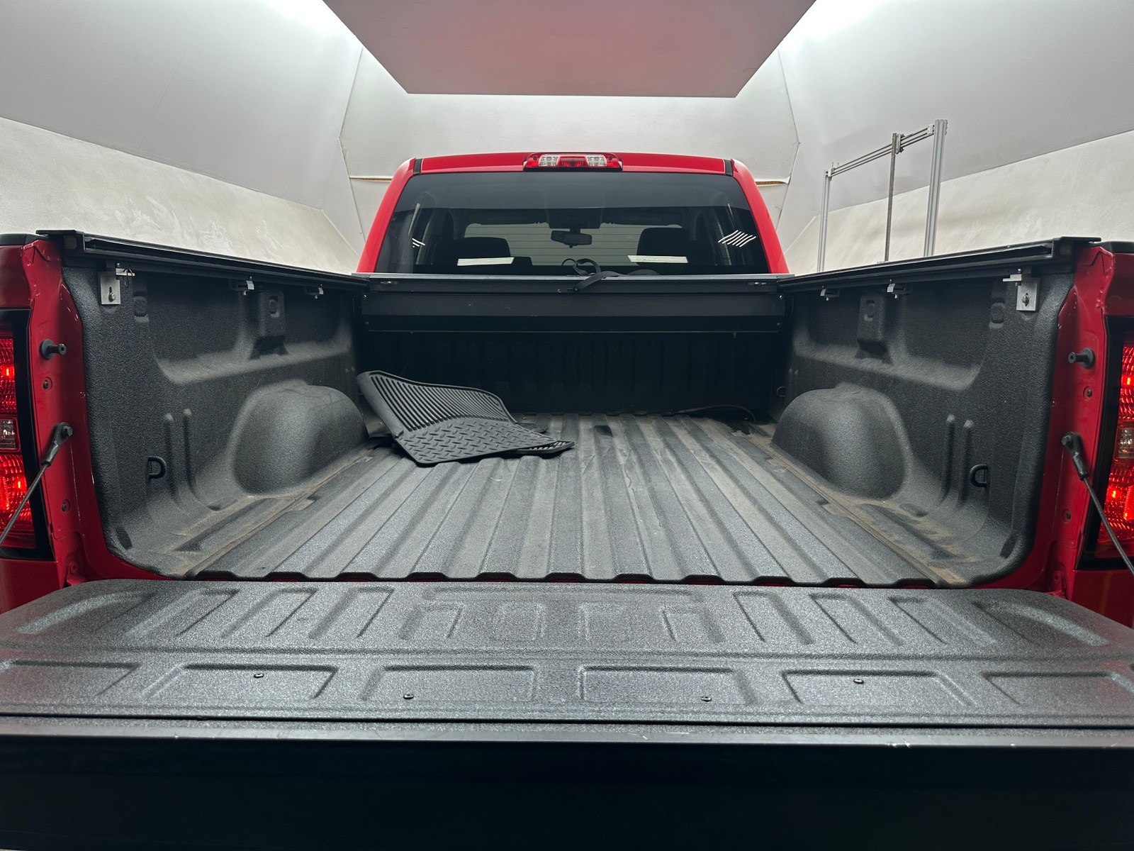 Thumbnail: 2019 Chevrolet Silverado 1500 - 7