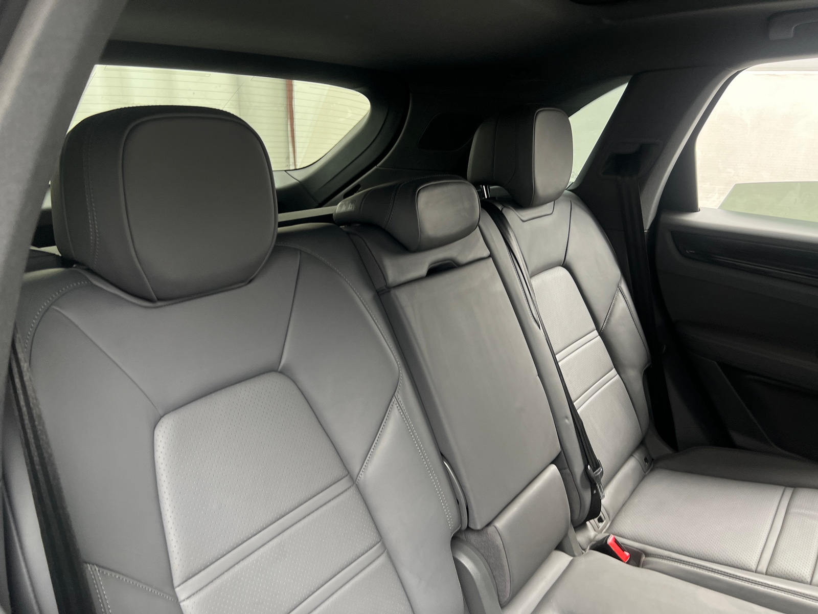 Thumbnail: 2021 Porsche Cayenne - 5