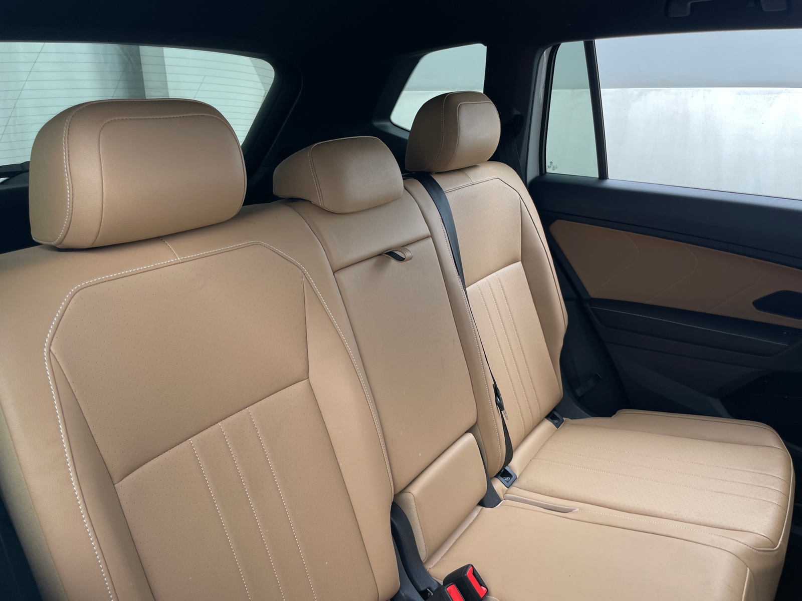 Thumbnail: 2023 Volkswagen Tiguan - 5
