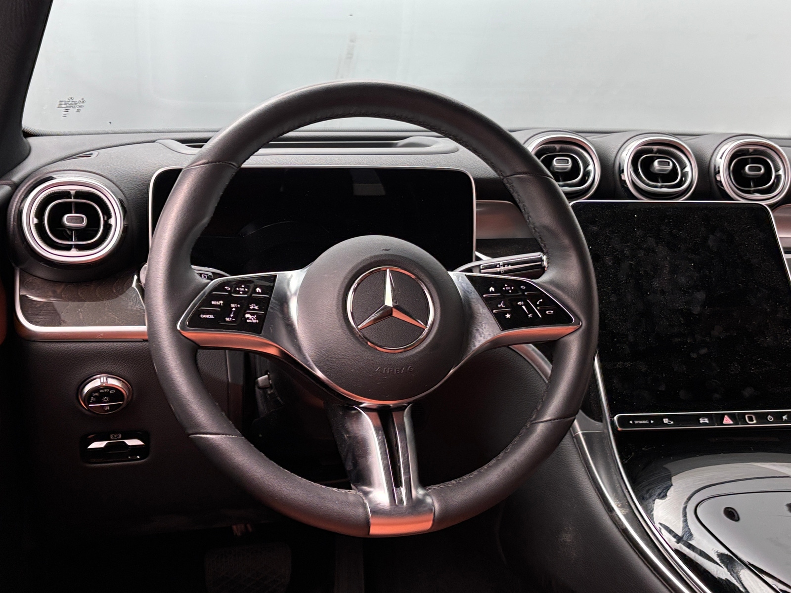 Thumbnail: 2026 Mercedes-Benz GLC - 4