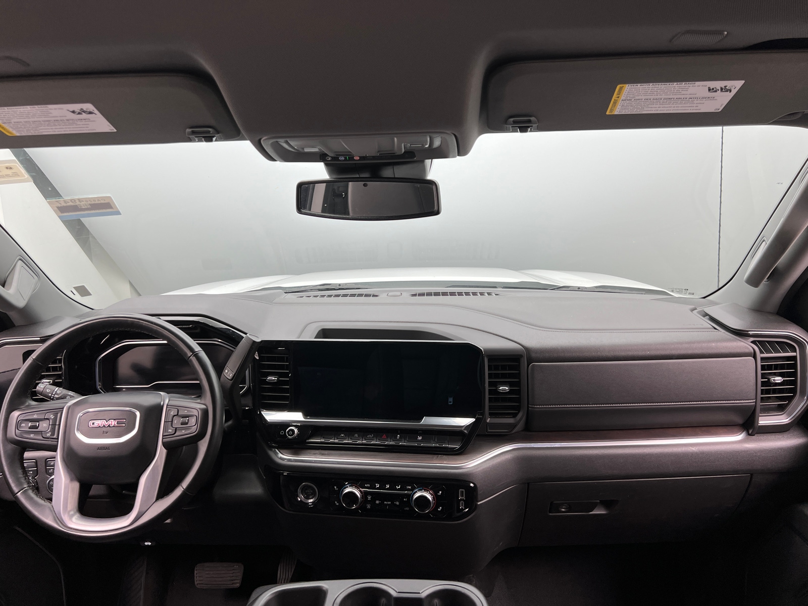 Thumbnail: 2024 GMC Sierra 1500 - 2