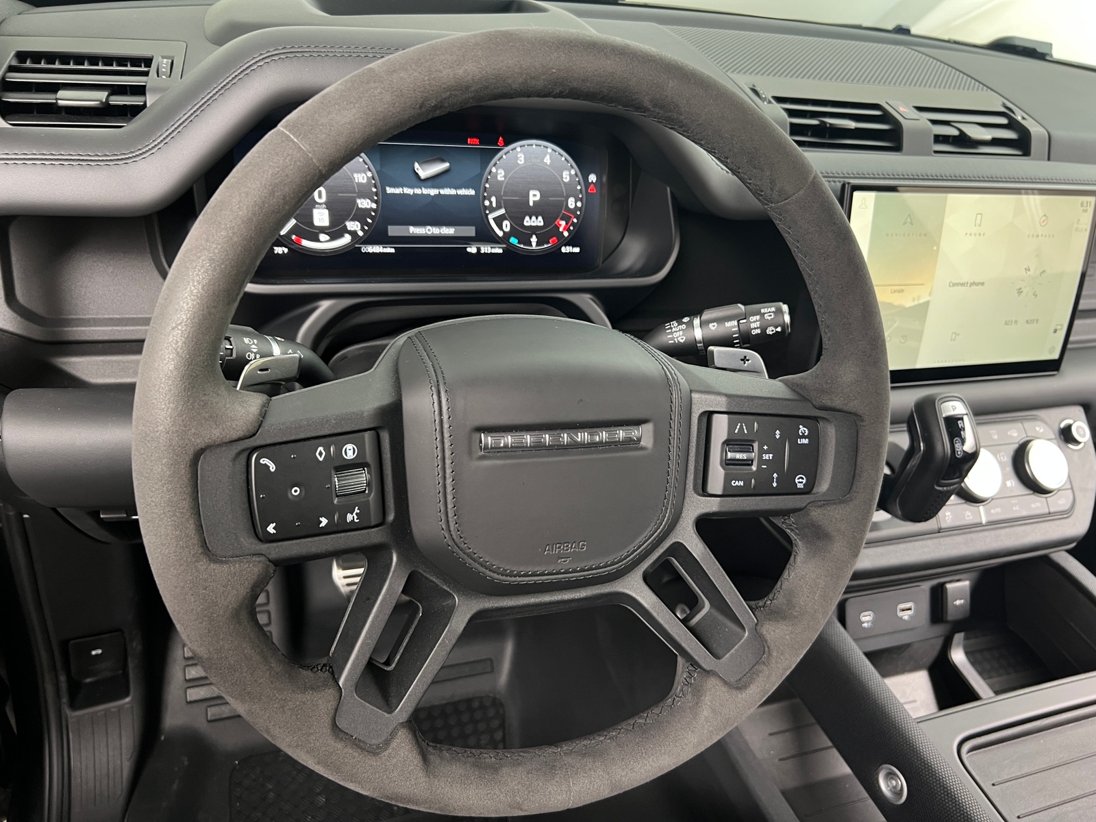 Thumbnail: 2024 Land Rover Defender - 4