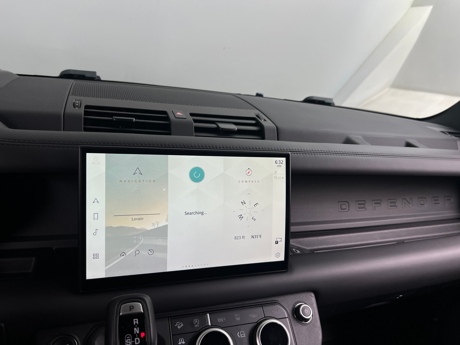 Thumbnail: 2024 Land Rover Defender - 3