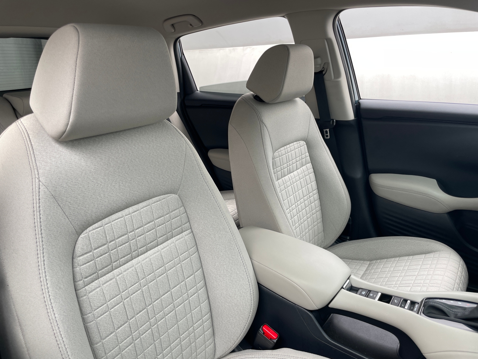 Thumbnail: 2025 Honda HR-V - 2