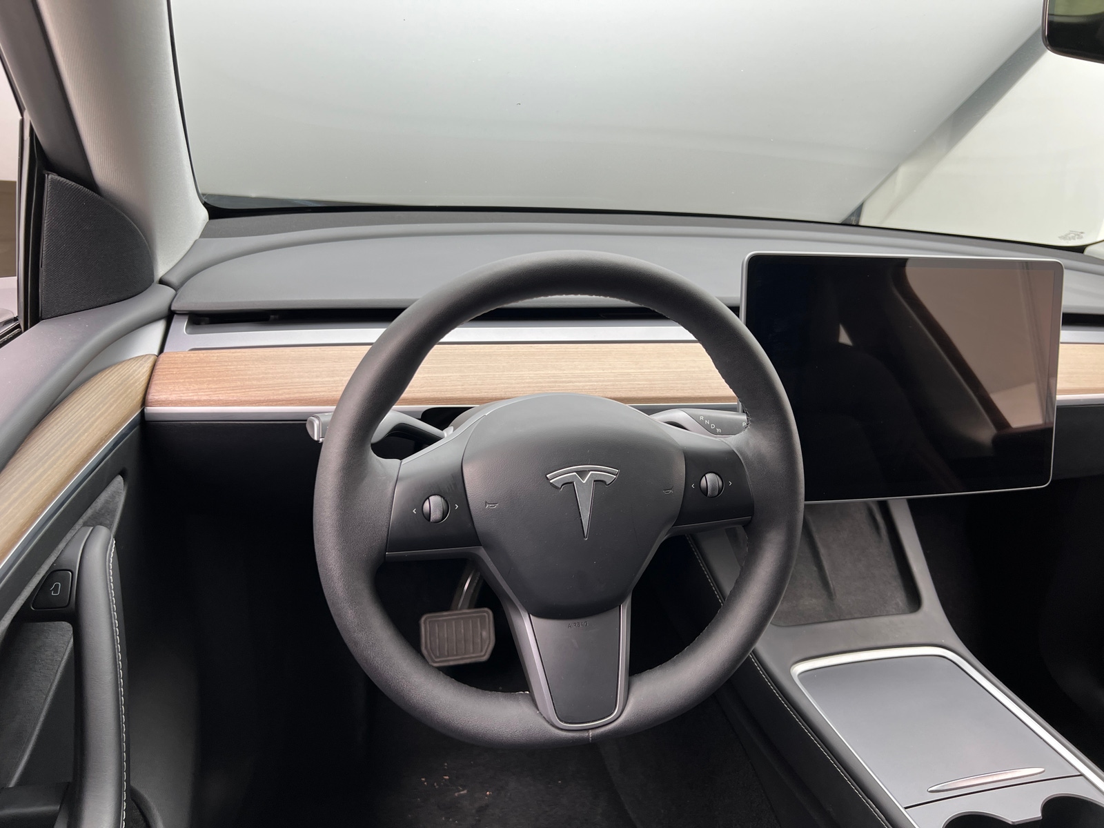 Thumbnail: 2023 Tesla Model Y - 4