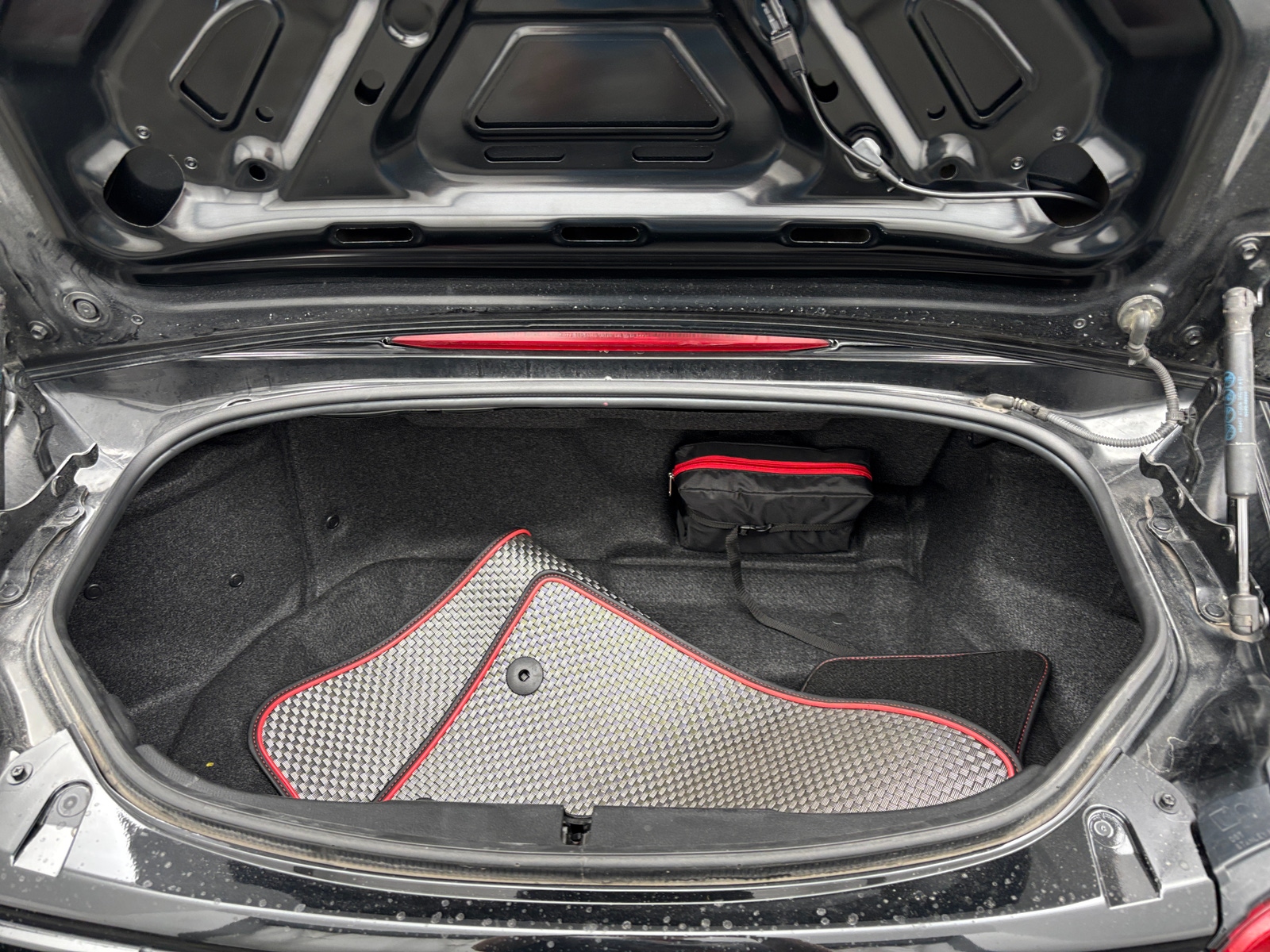 Thumbnail: 2016 Mazda MX-5 Miata - 5