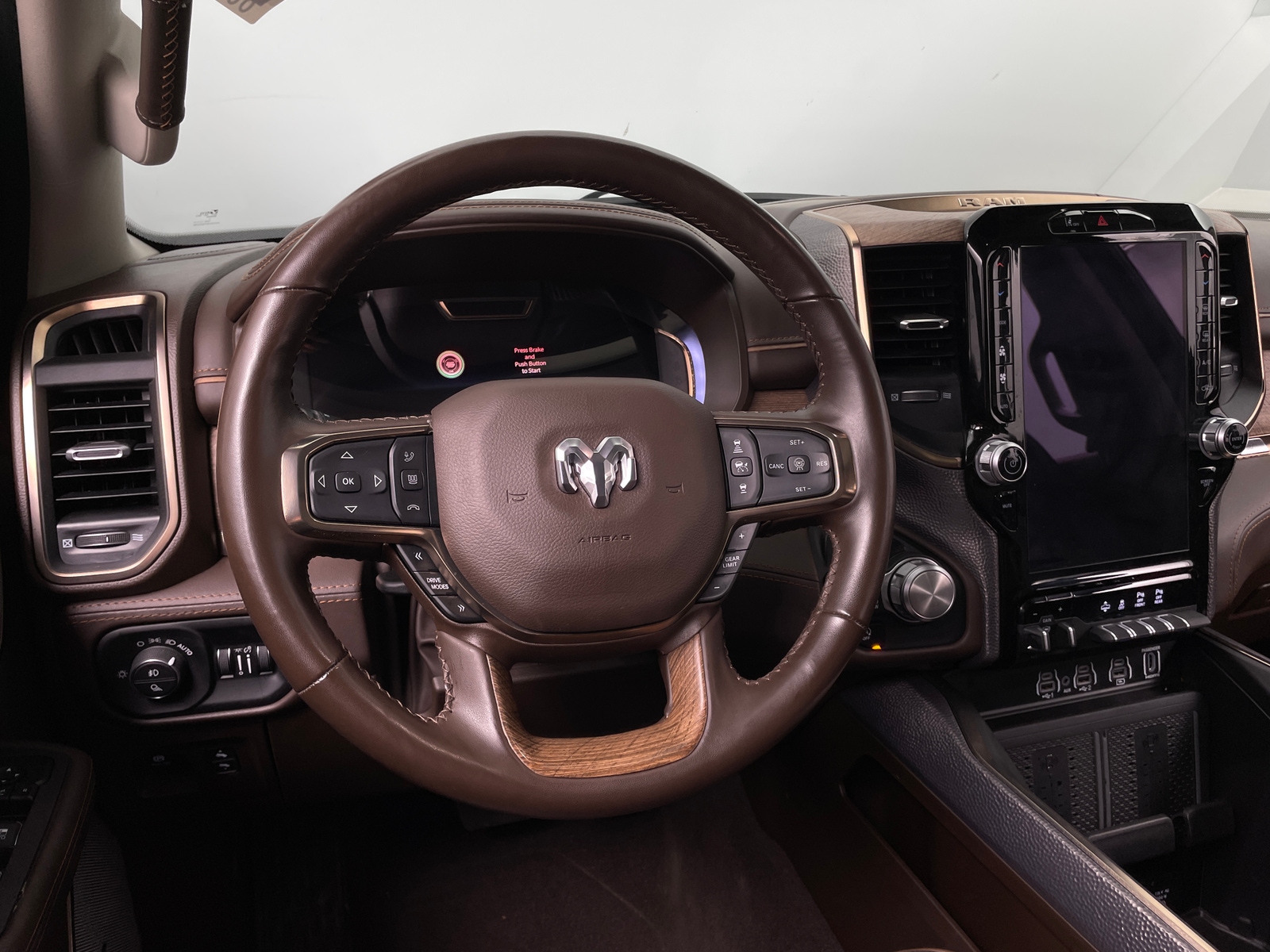 Thumbnail: 2026 RAM 1500 - 4