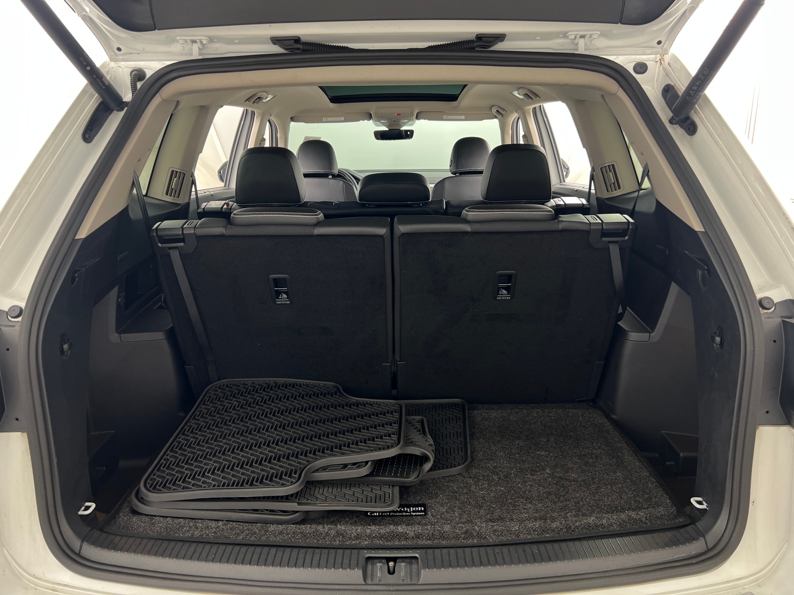 Thumbnail: 2023 Volkswagen Atlas - 6