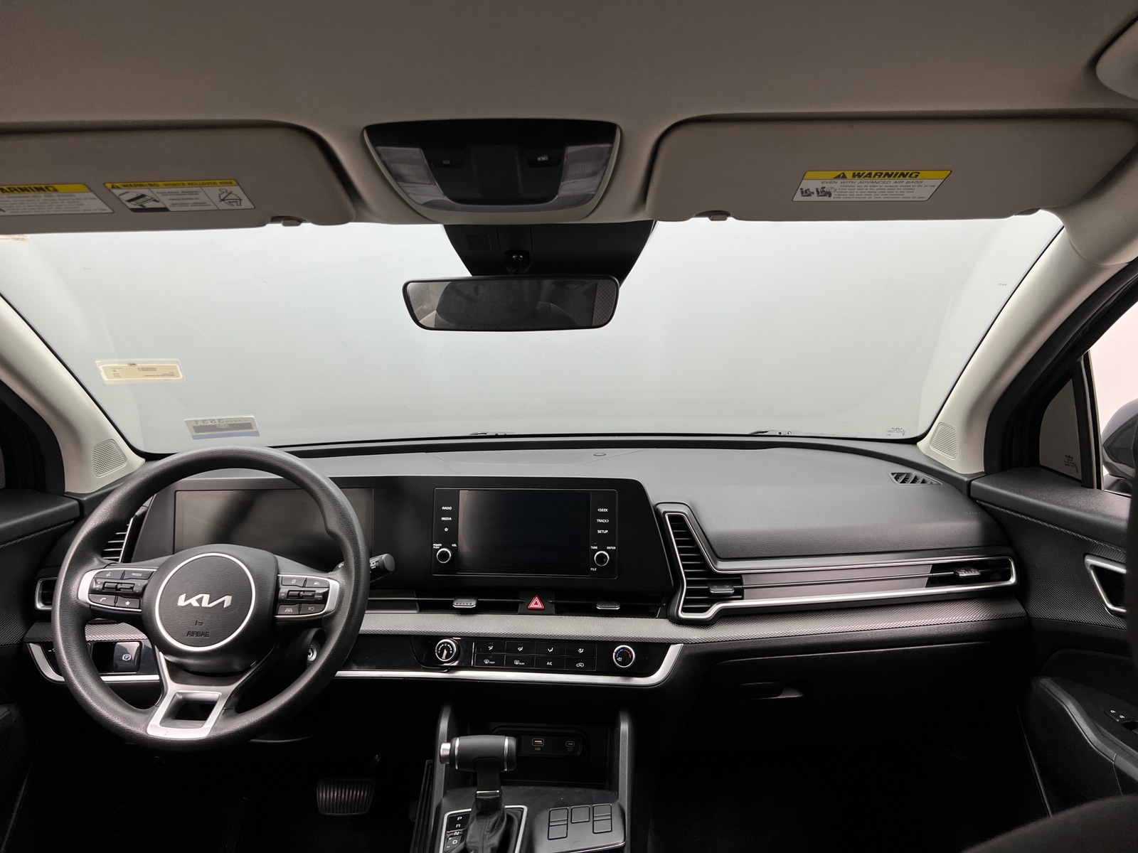 Thumbnail: 2023 Kia Sportage - 3