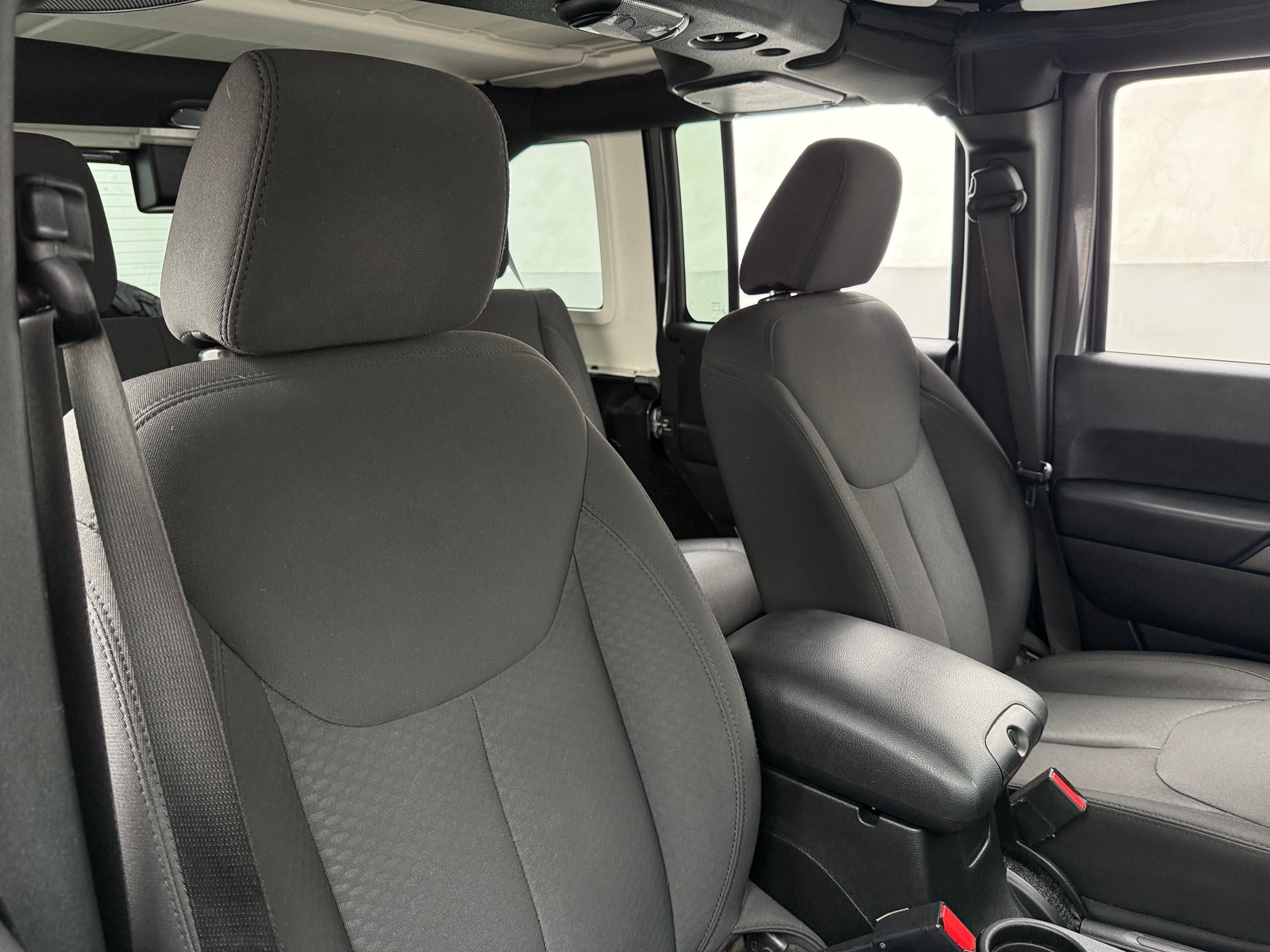 Thumbnail: 2016 Jeep Wrangler - 2
