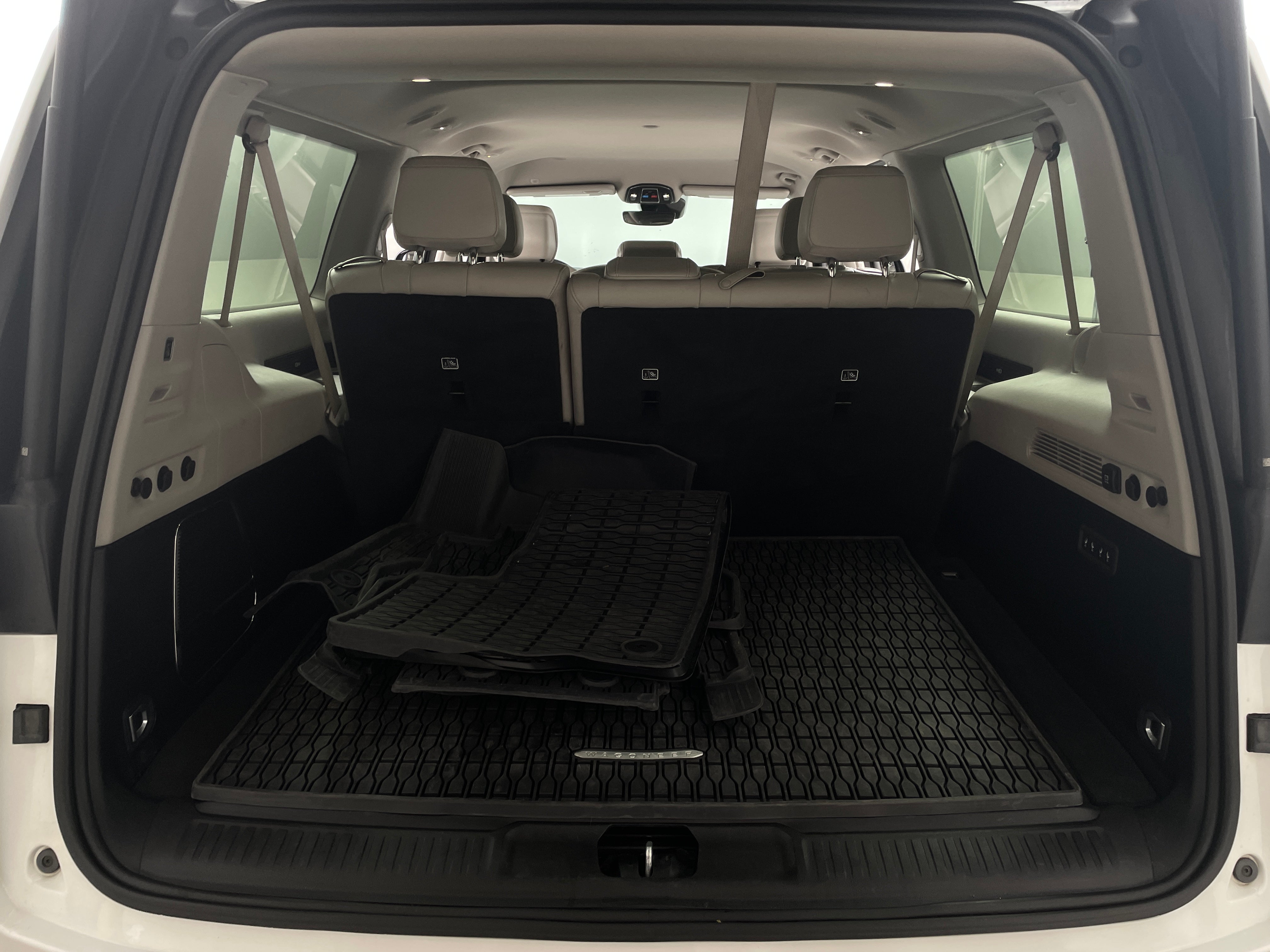 2024 Jeep Wagoneer L