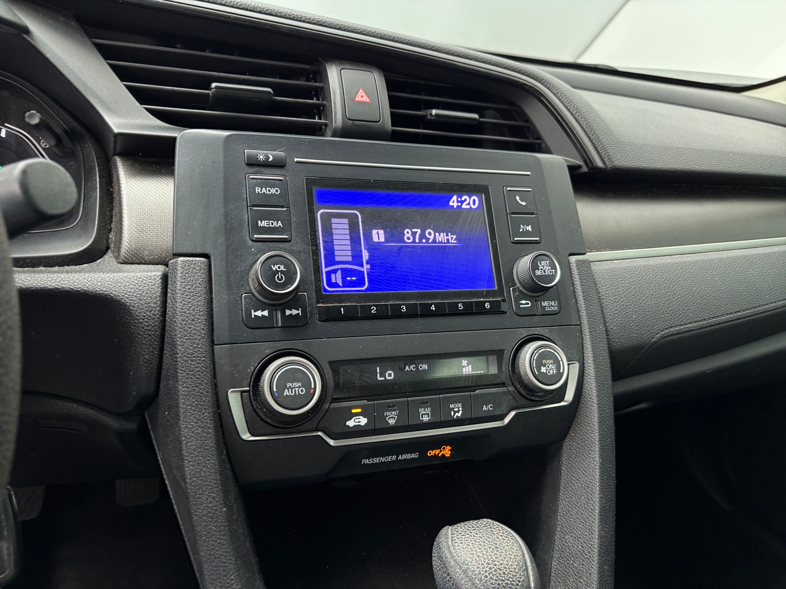 Thumbnail: 2019 Honda Civic - 4