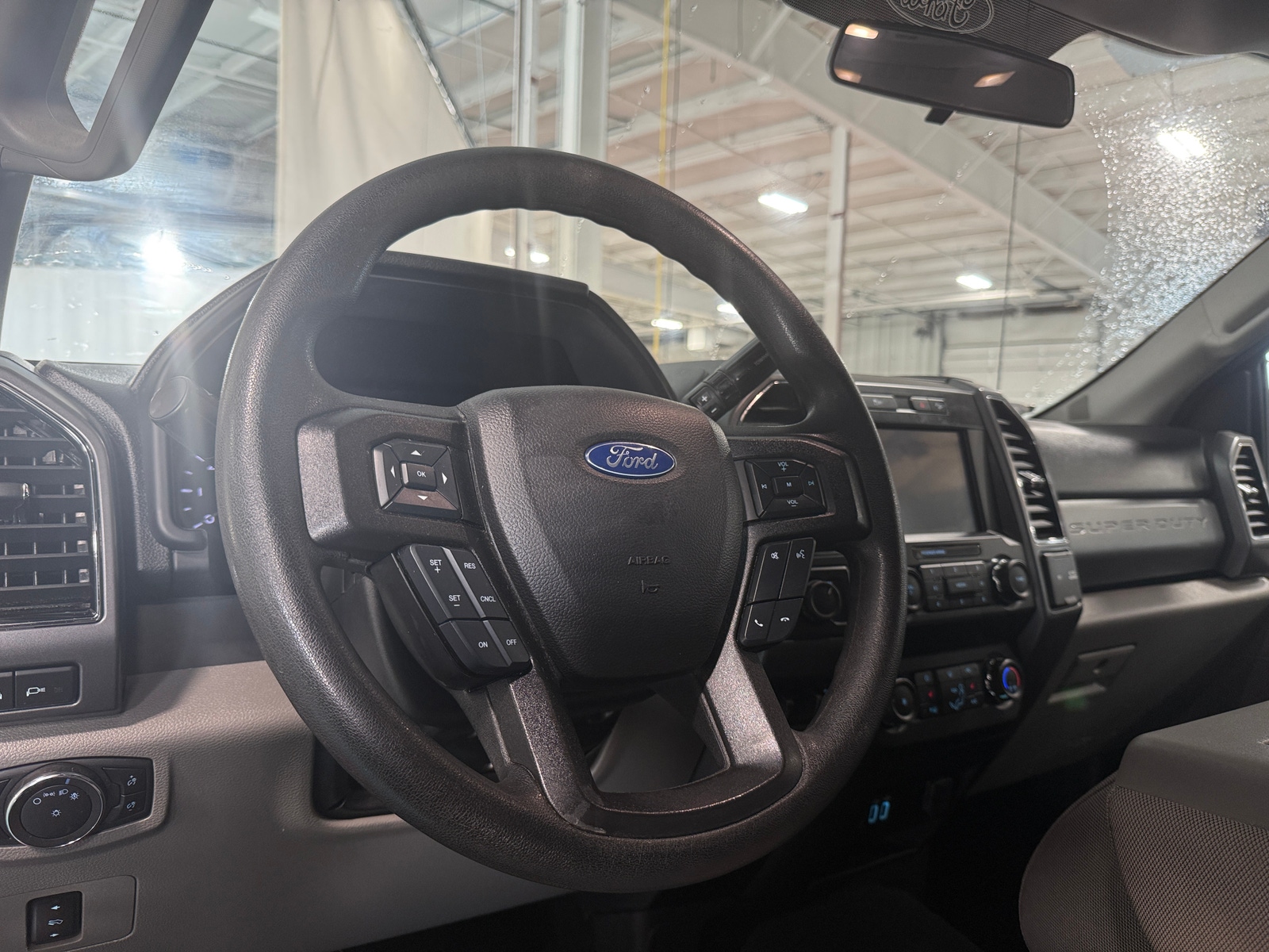 Thumbnail: 2019 Ford Econoline - 5