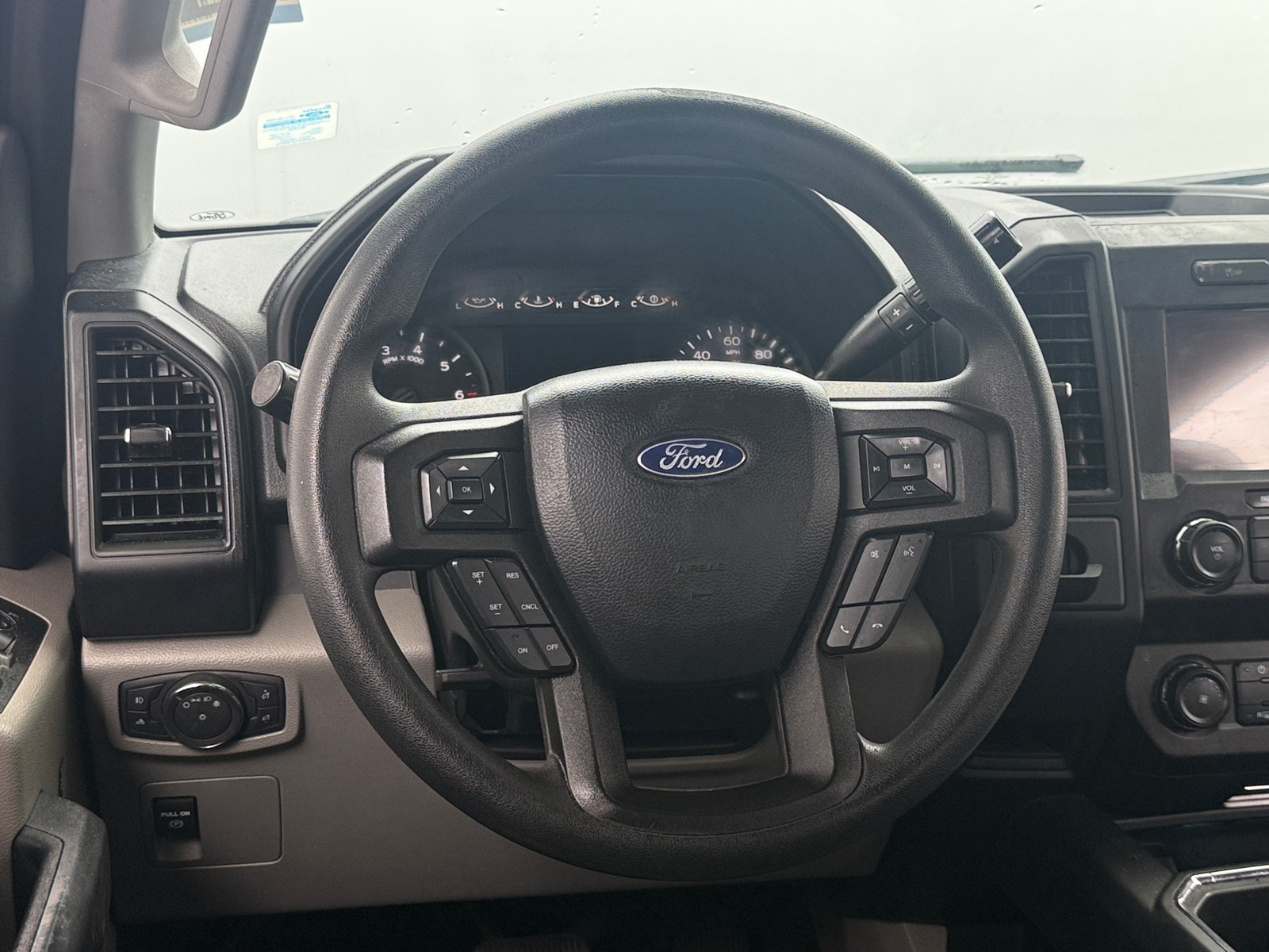 Thumbnail: 2020 Ford Econoline - 5