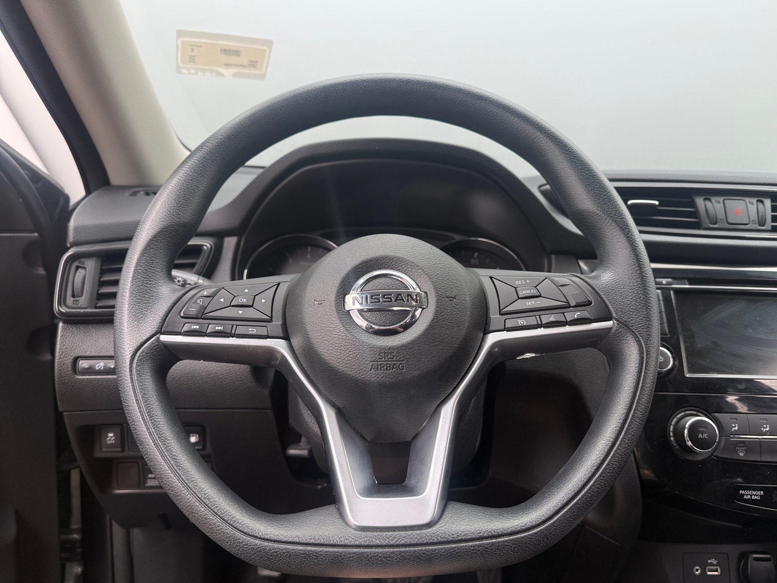Thumbnail: 2018 Nissan Rogue - 5
