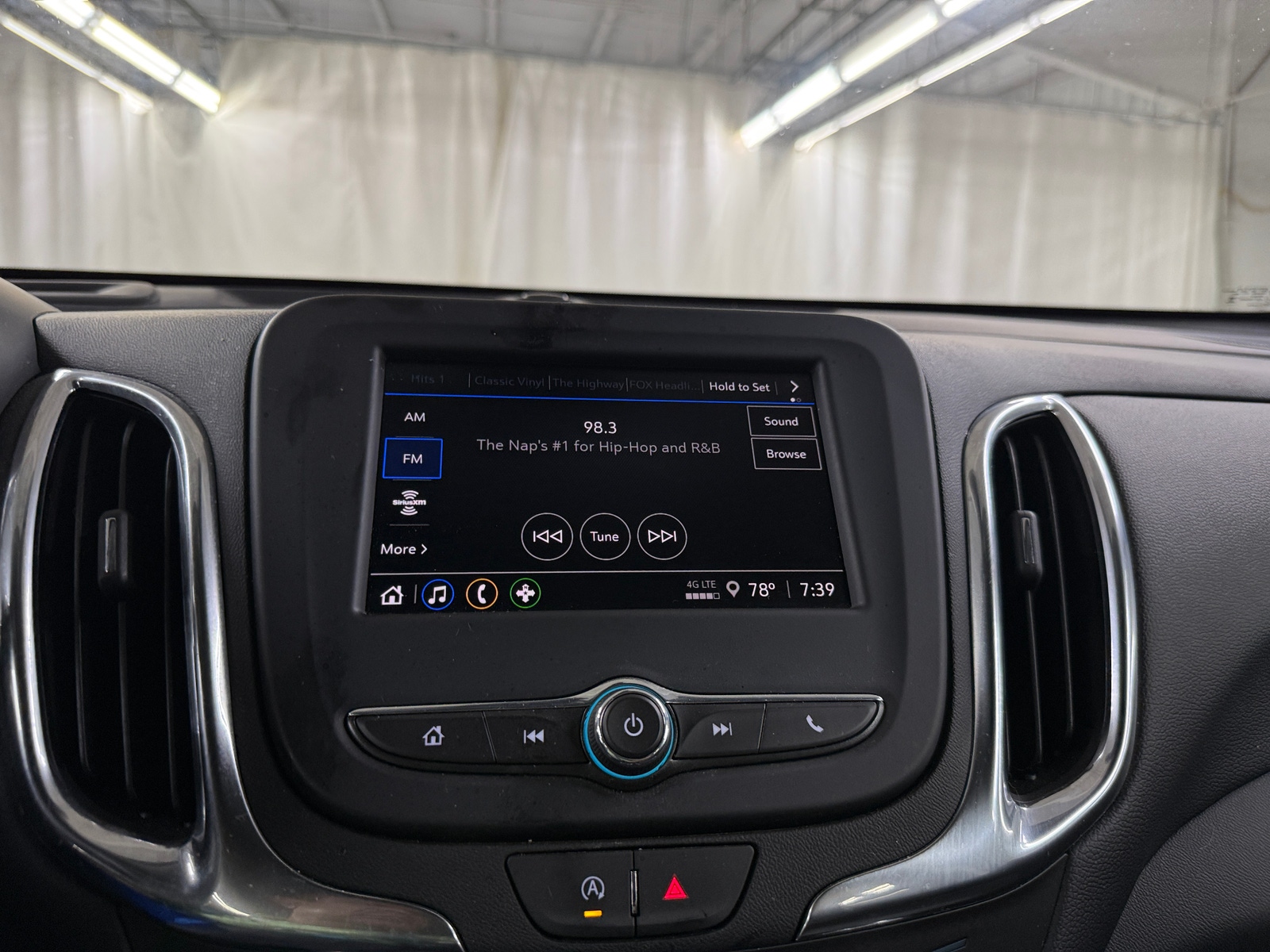Thumbnail: 2024 Chevrolet Equinox - 4