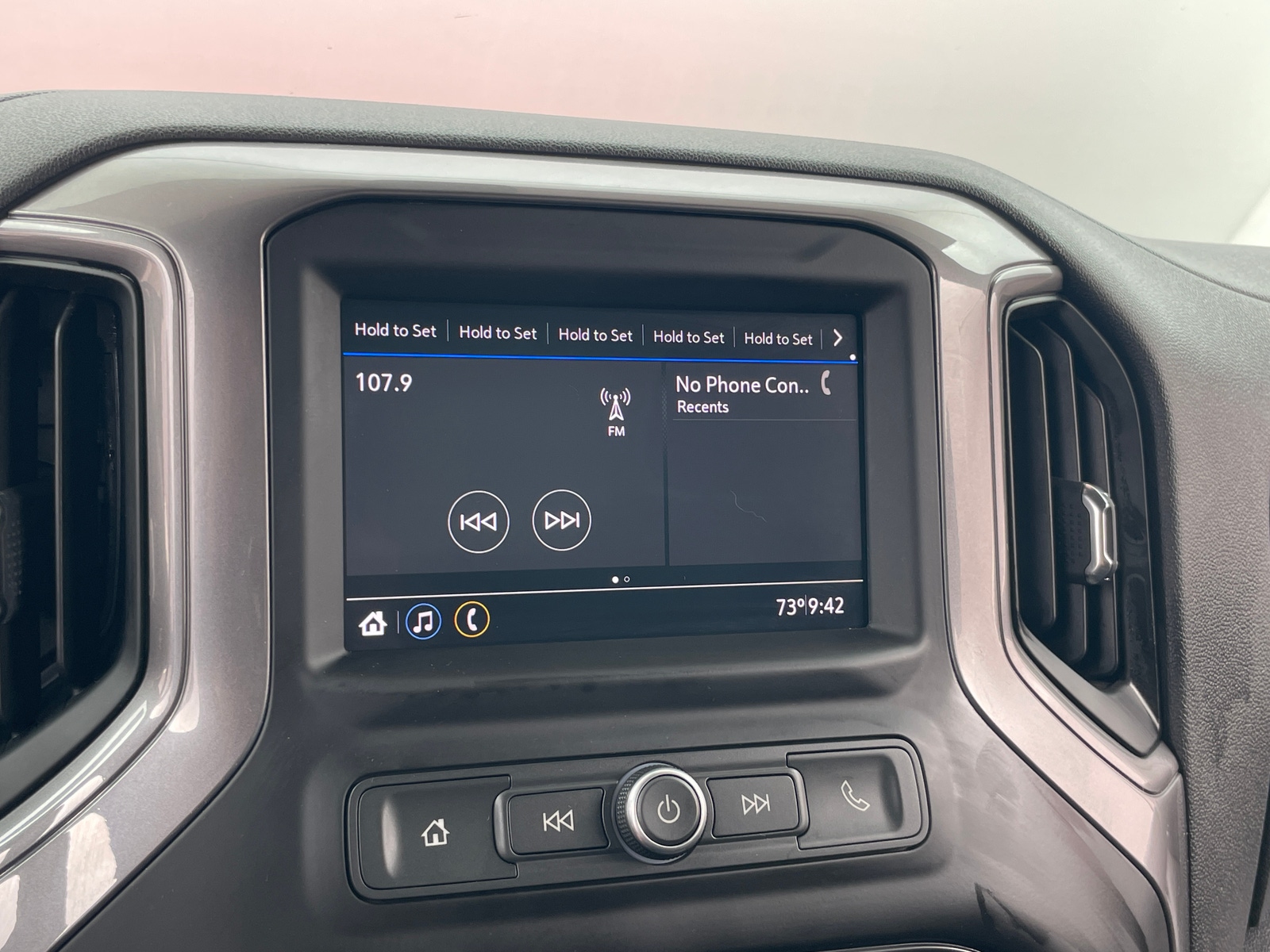 Thumbnail: 2020 Chevrolet Silverado 1500 - 2