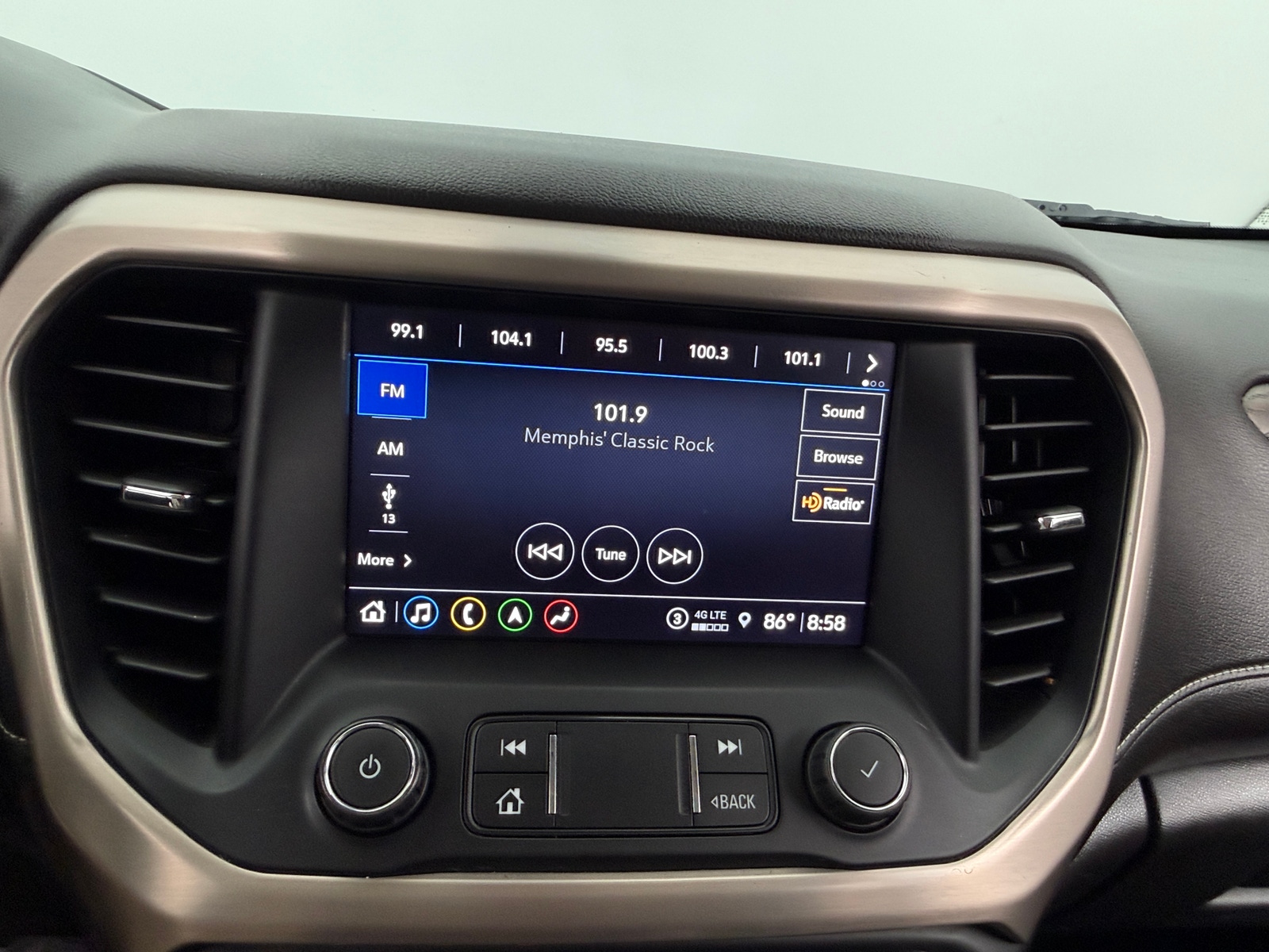 Thumbnail: 2021 GMC Acadia - 3