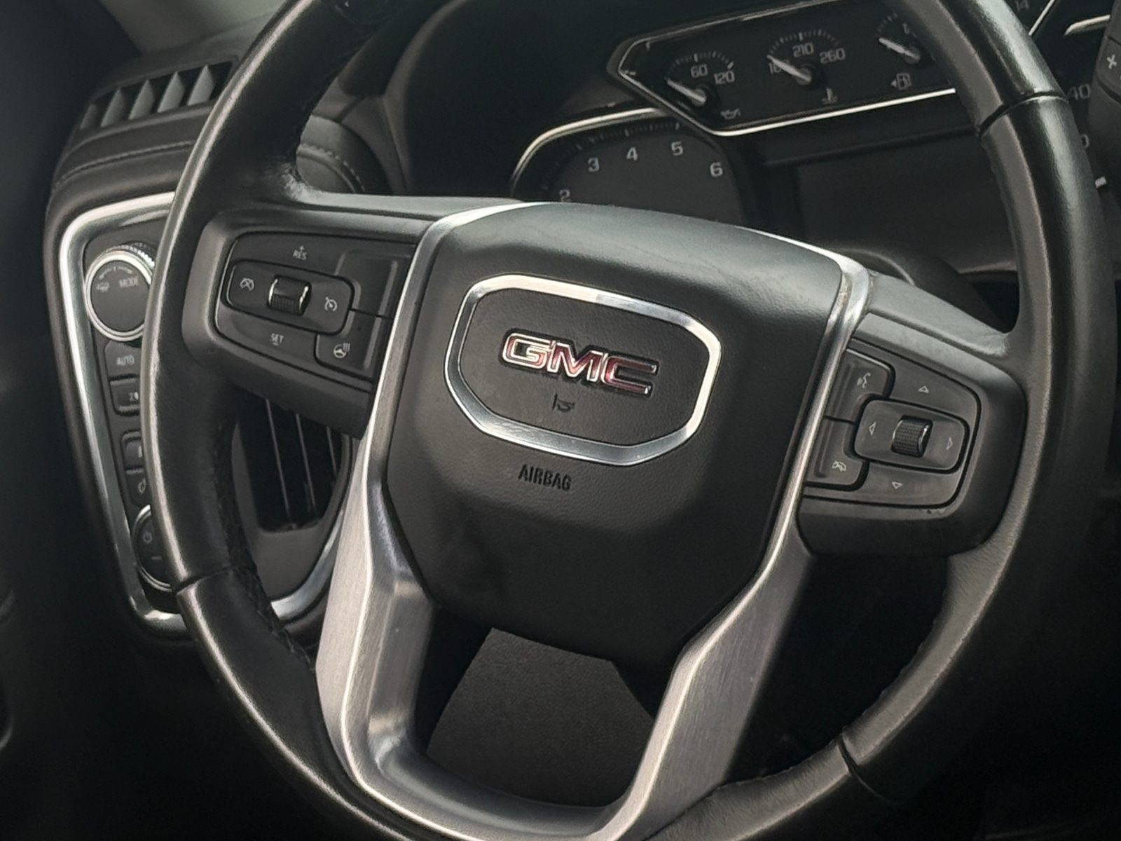 Thumbnail: 2022 GMC Sierra 1500 - 4