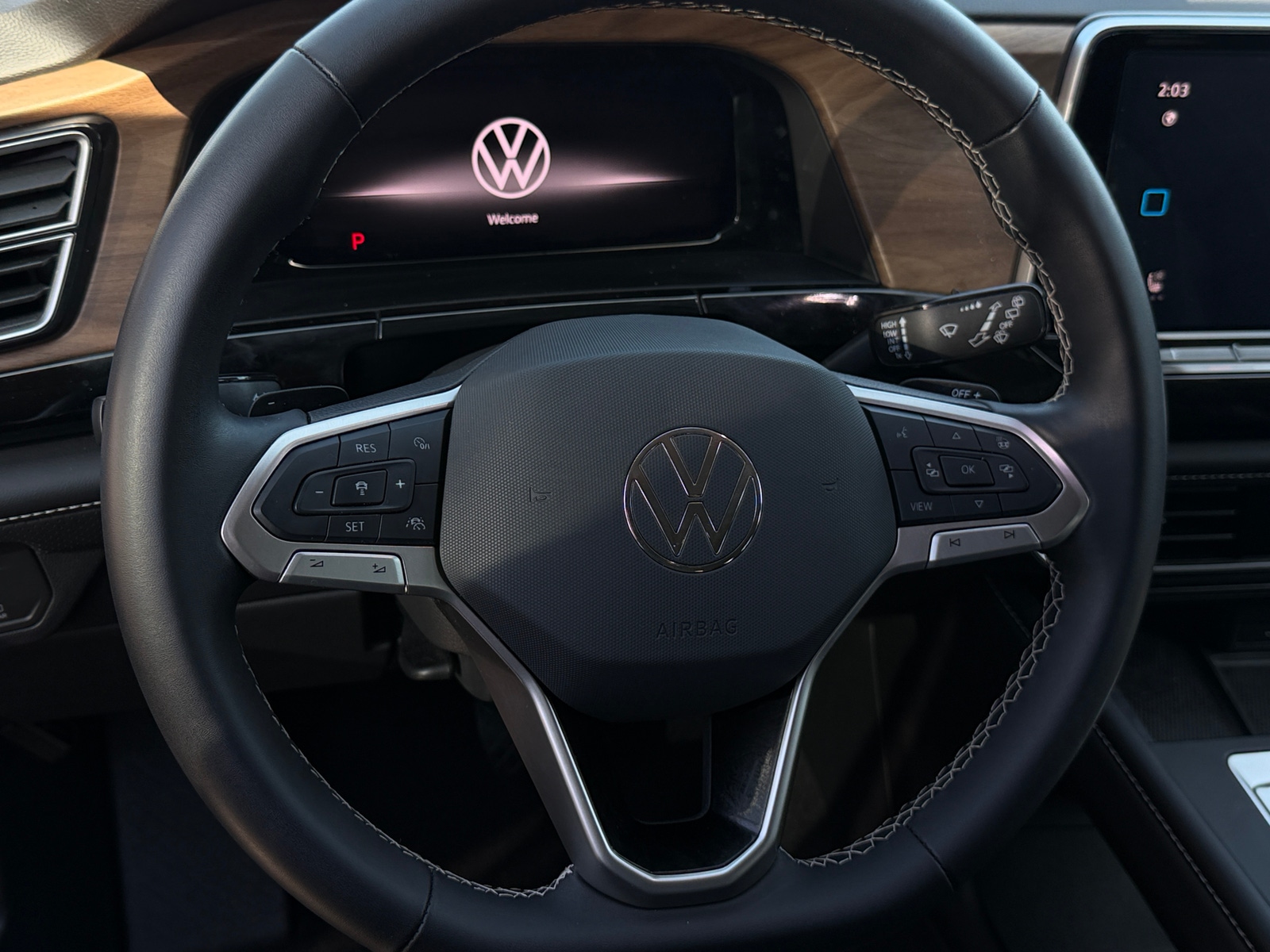 Thumbnail: 2024 Volkswagen Atlas - 4