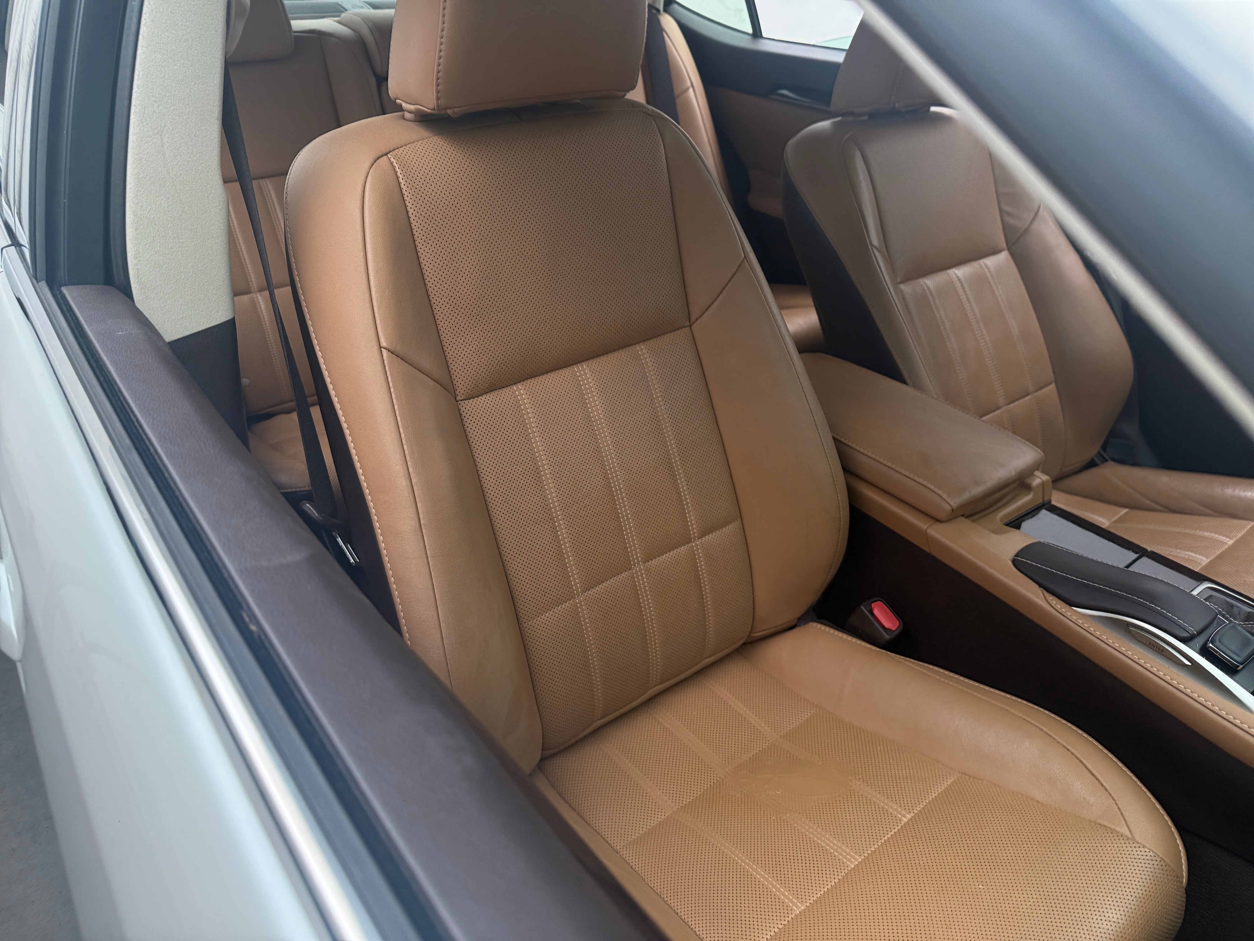 2017 Lexus ES