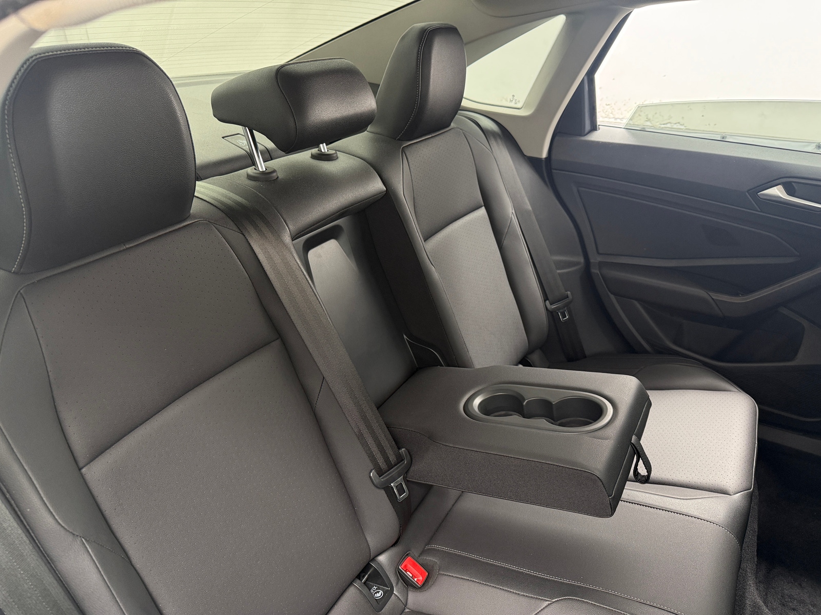 Thumbnail: 2019 Volkswagen Jetta - 5