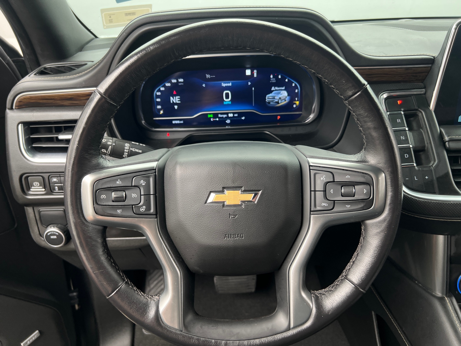Thumbnail: 2022 Chevrolet Suburban - 4