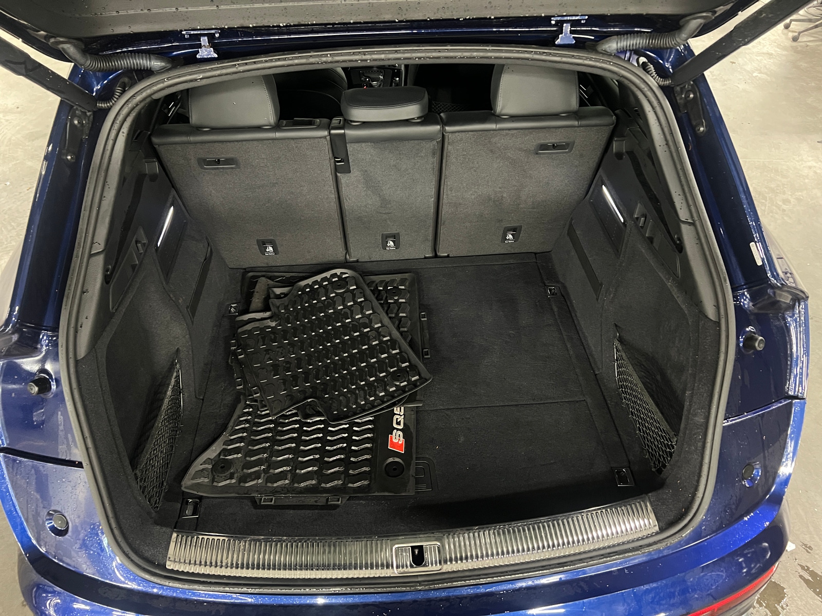 Thumbnail: 2019 Audi SQ5 - 6